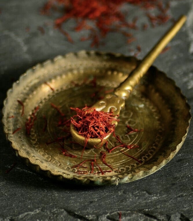 زعفران سر گل 