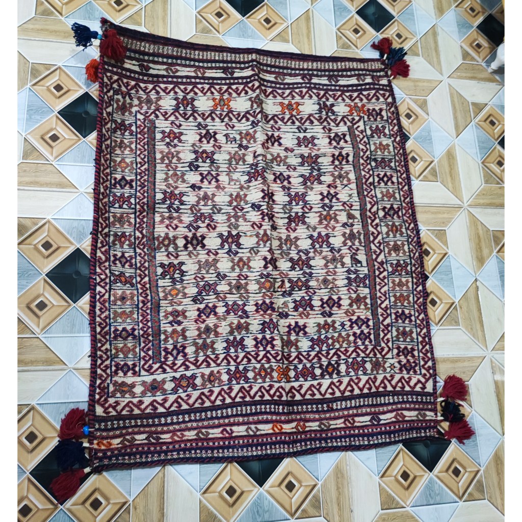 سفره و پادری بختیاری 