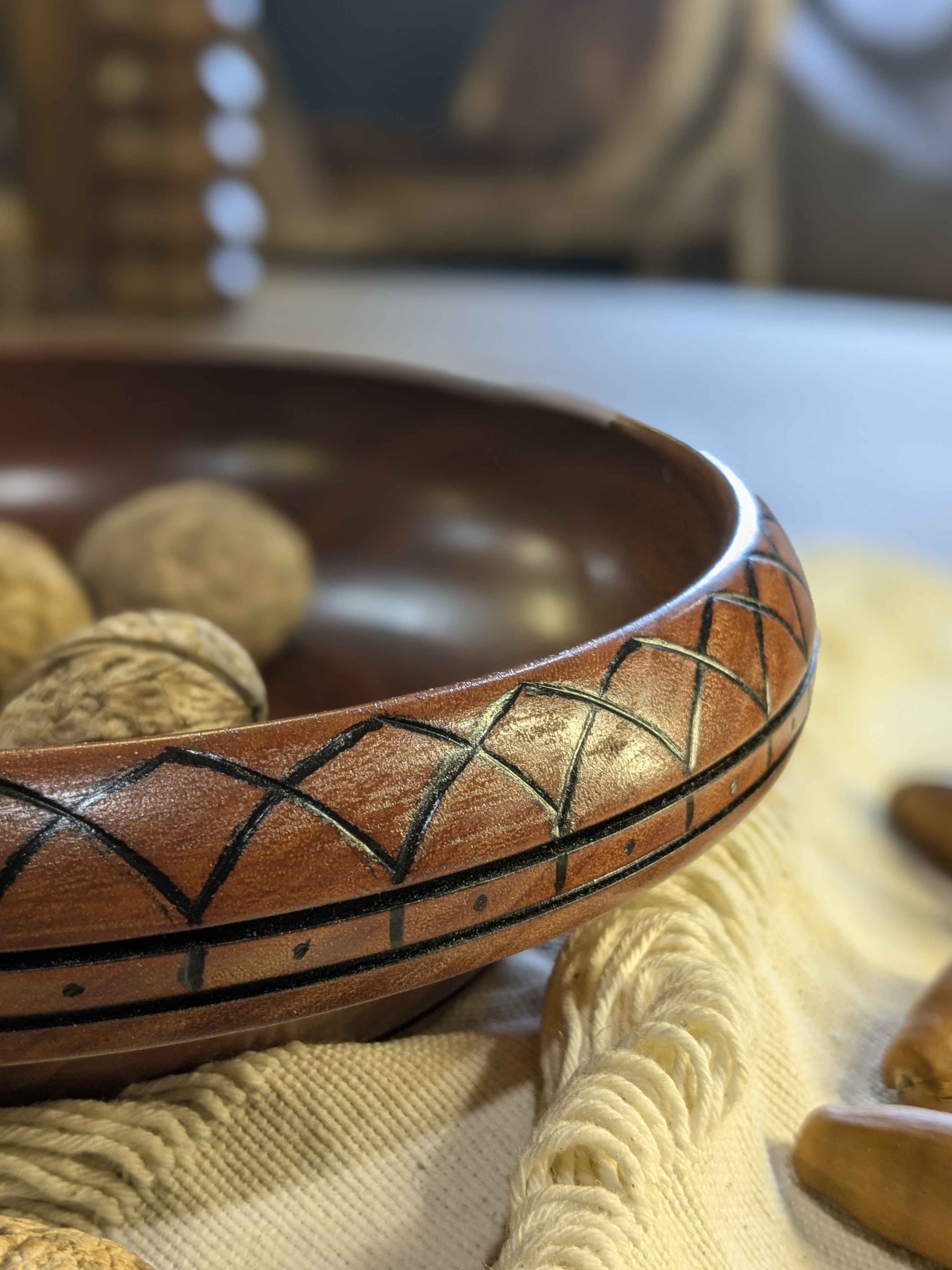 کاسه چوبی