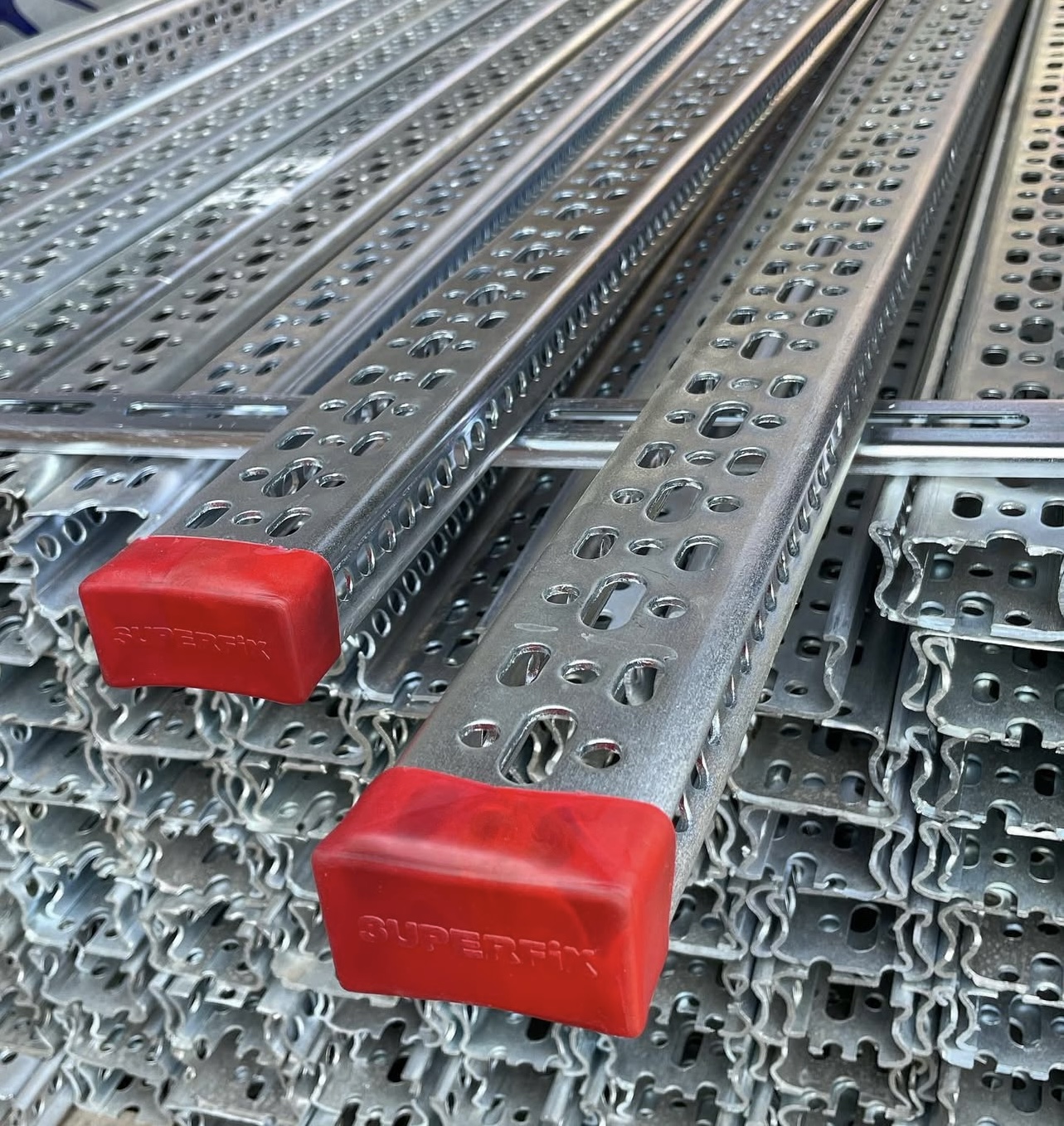 پروفیل و عایق