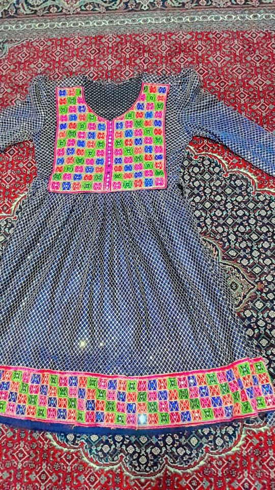 صنایع سنتی و لباس بلوچی