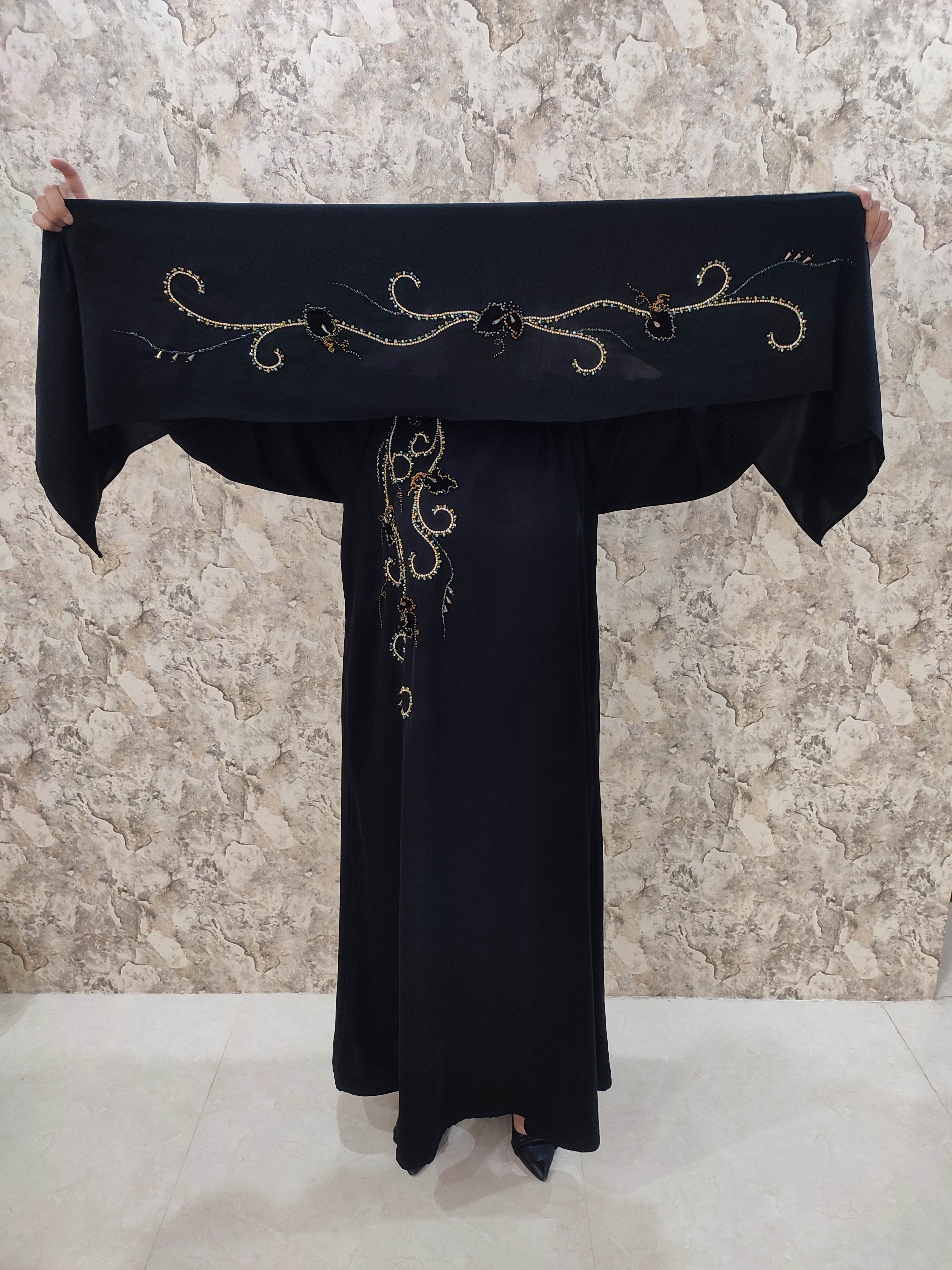 عبای جواهر دوزی