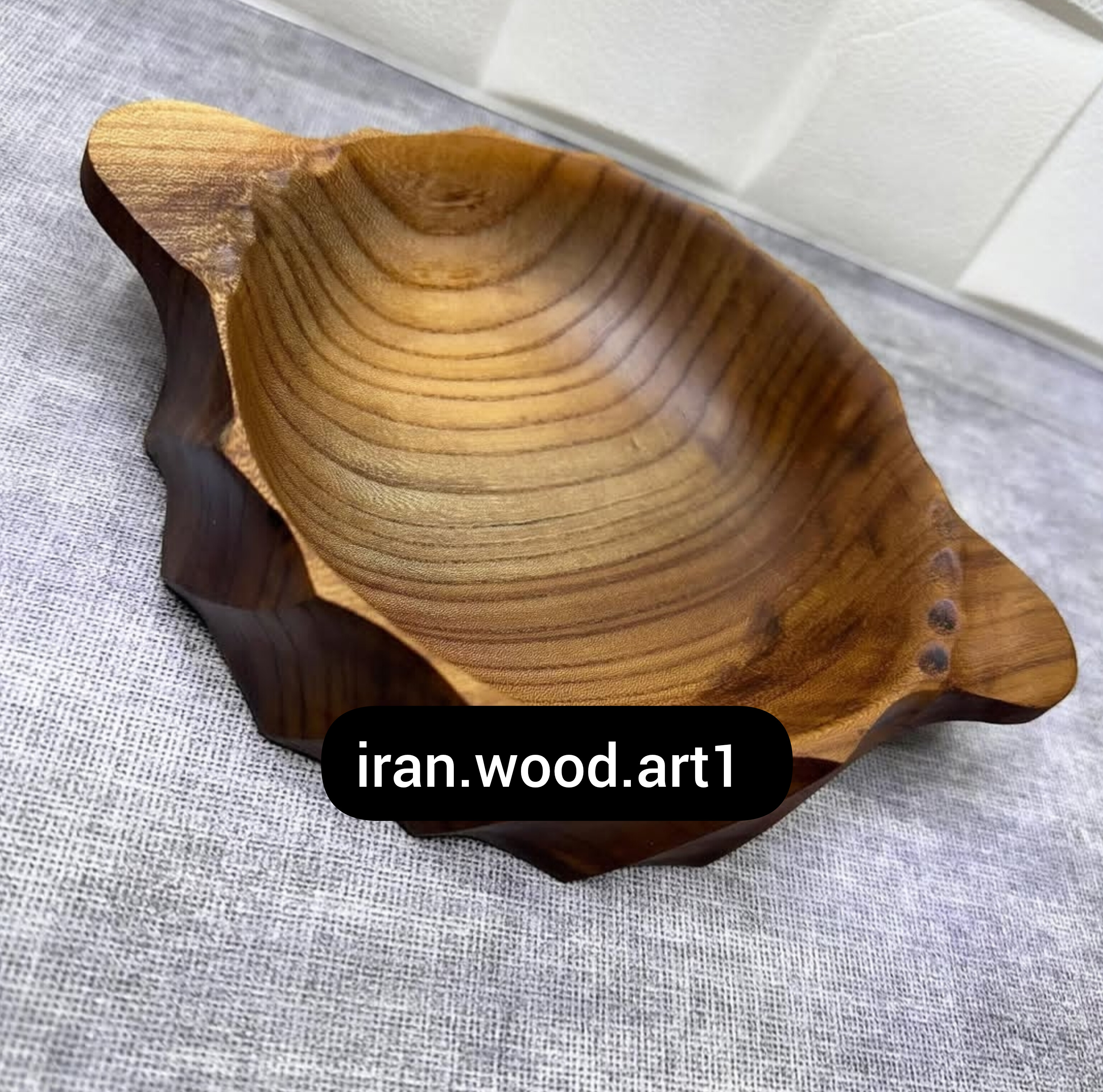 فروش صنایع دستی چوب