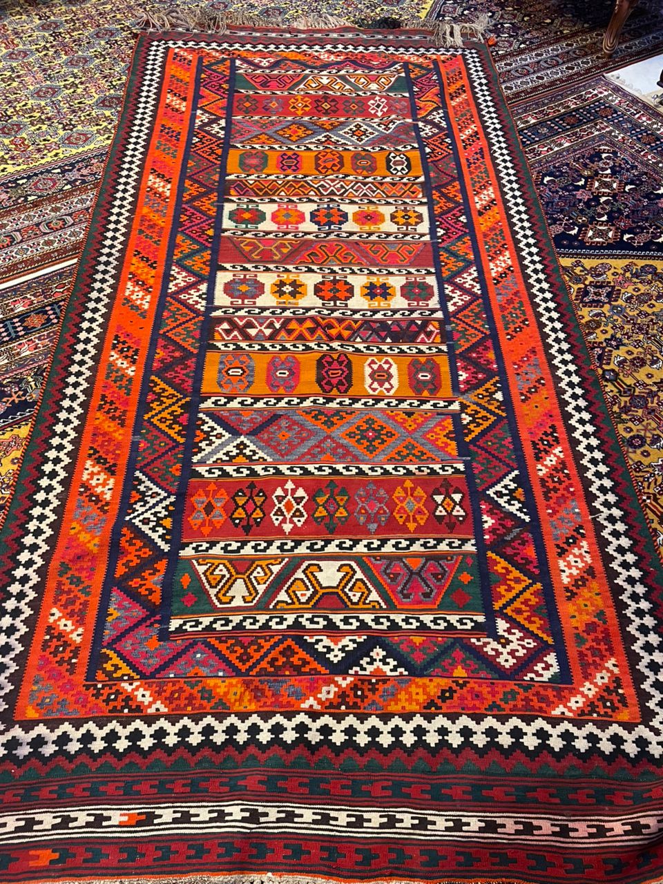 فرش و گلیم دست باف قشقایی