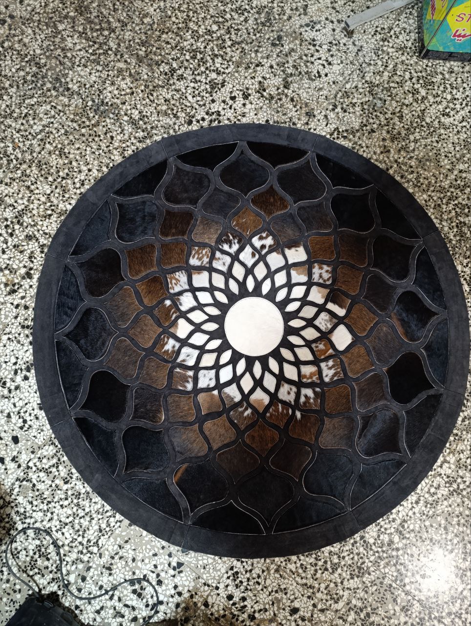فرش پوست و چرم 