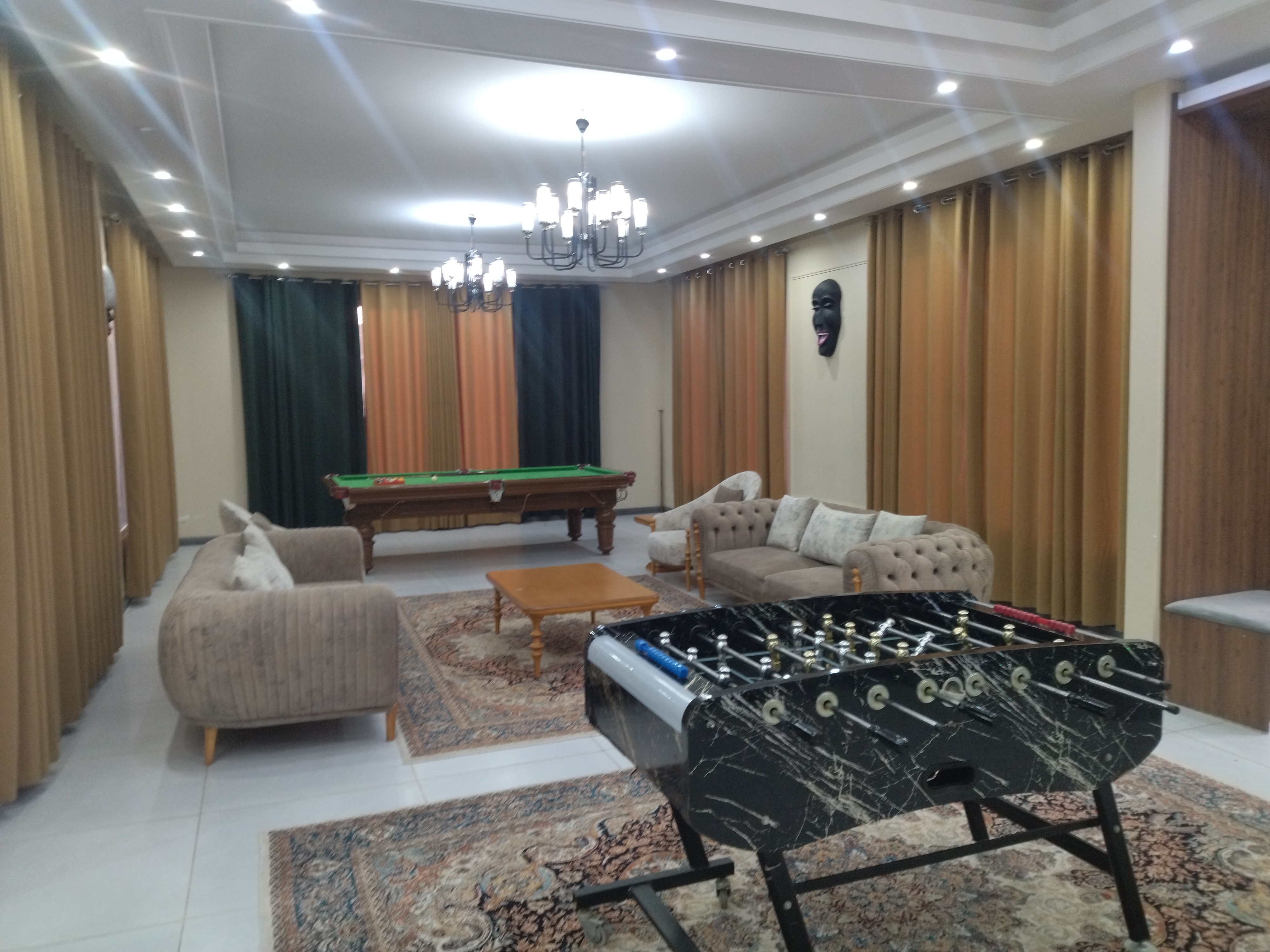 باغچه و ویلا