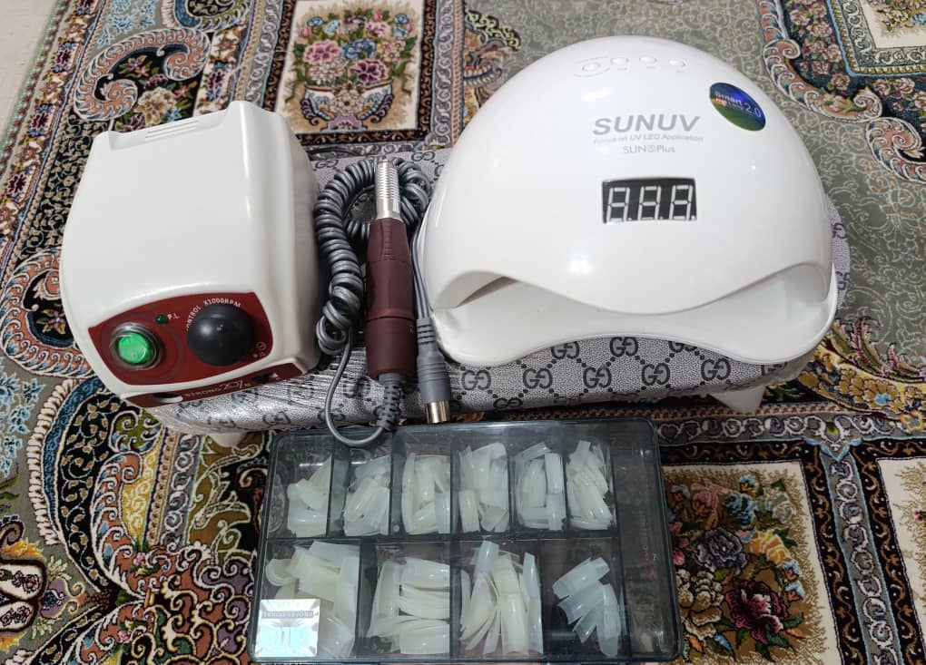 فروش وسایل کاشت ناخن