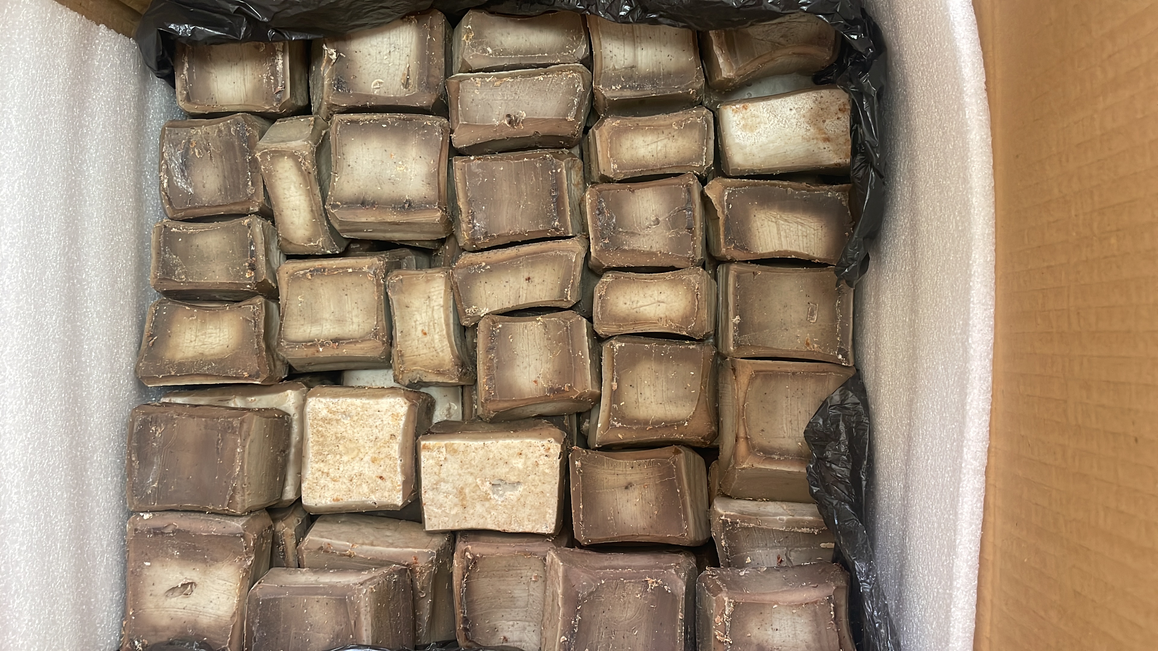 صادرکننده: انواع حنای سنتی وطبیعی