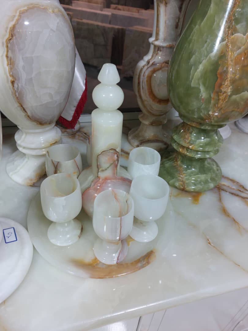 ظروف سنگی 