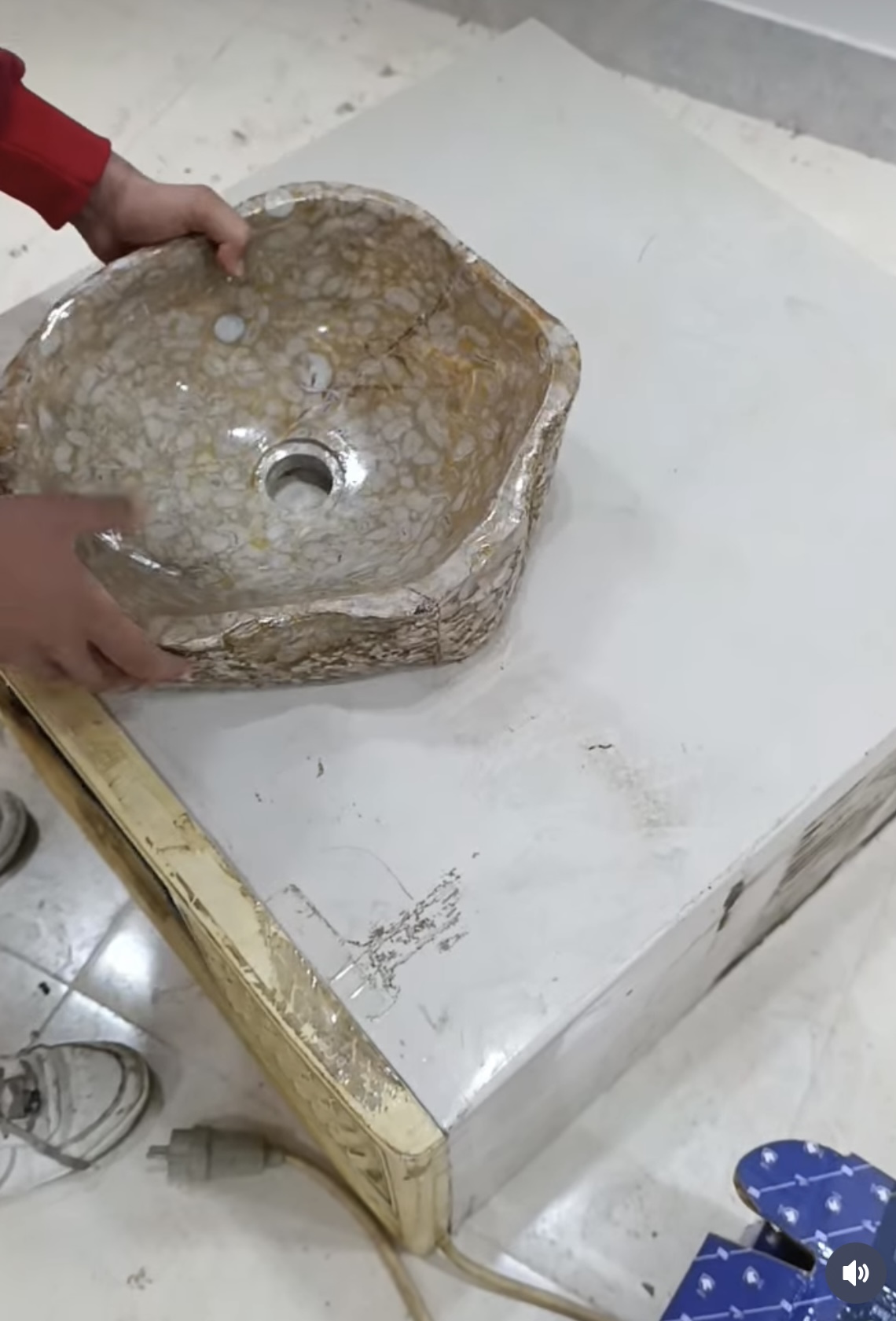 سنگ روشویی رودخانه ای