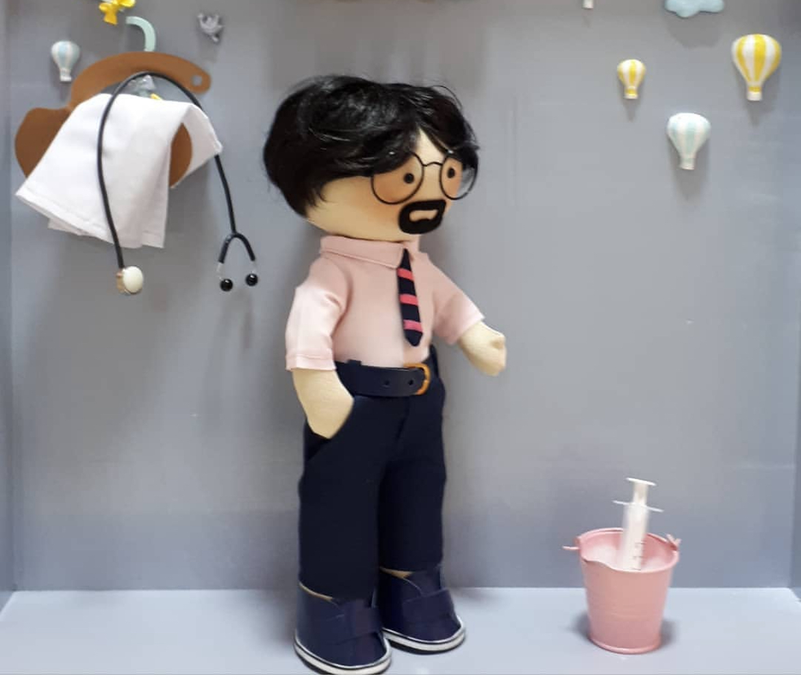 عروسک دست ساز پزشک و پرستار