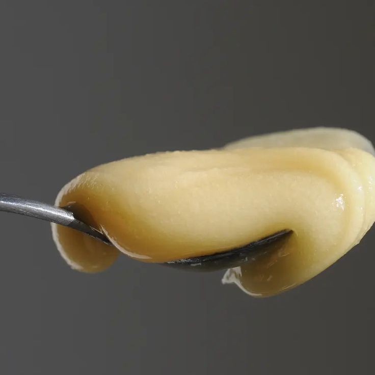 عسل خامه ای