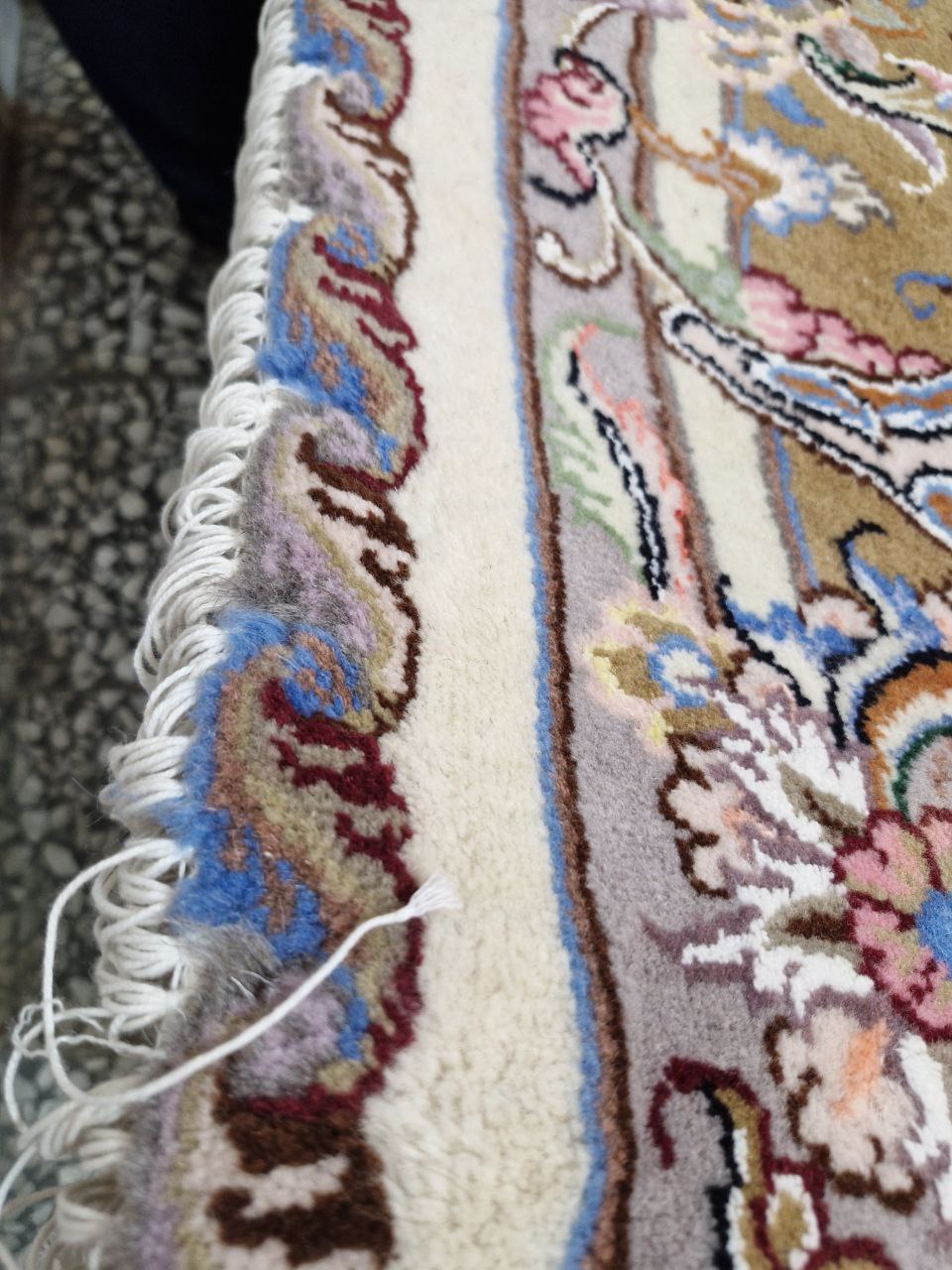 فروش انواع فرش دستباف وابریشم