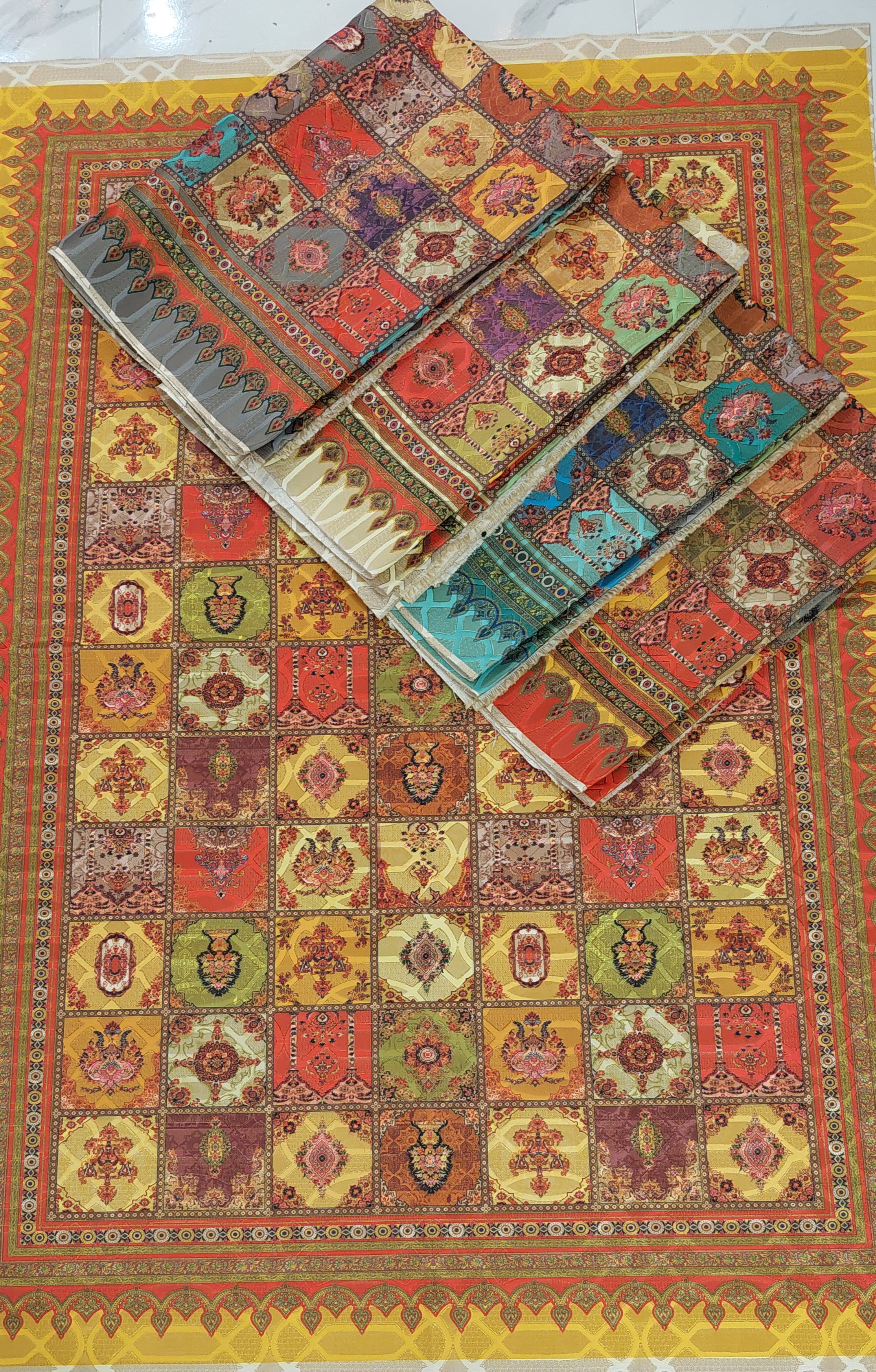 رومیزی های سنتی 