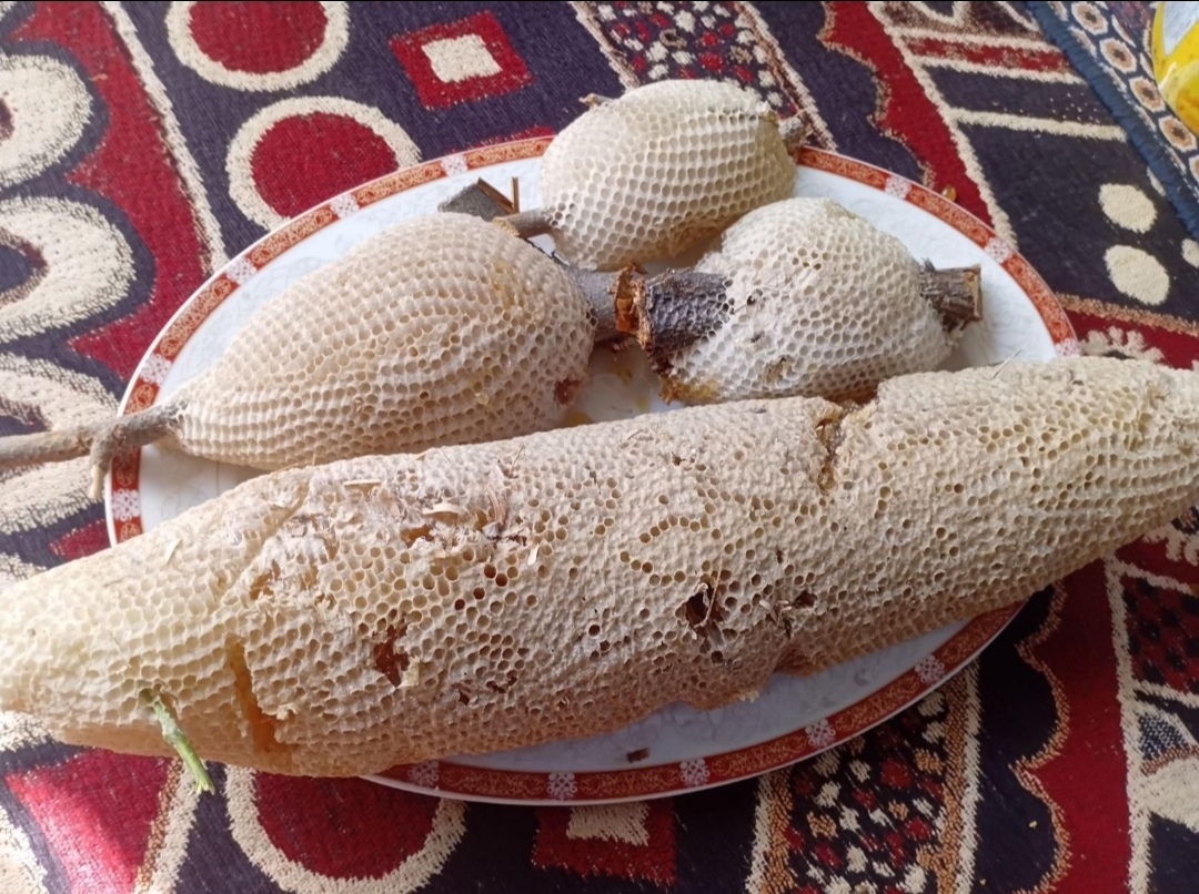 عسل طبیعی 