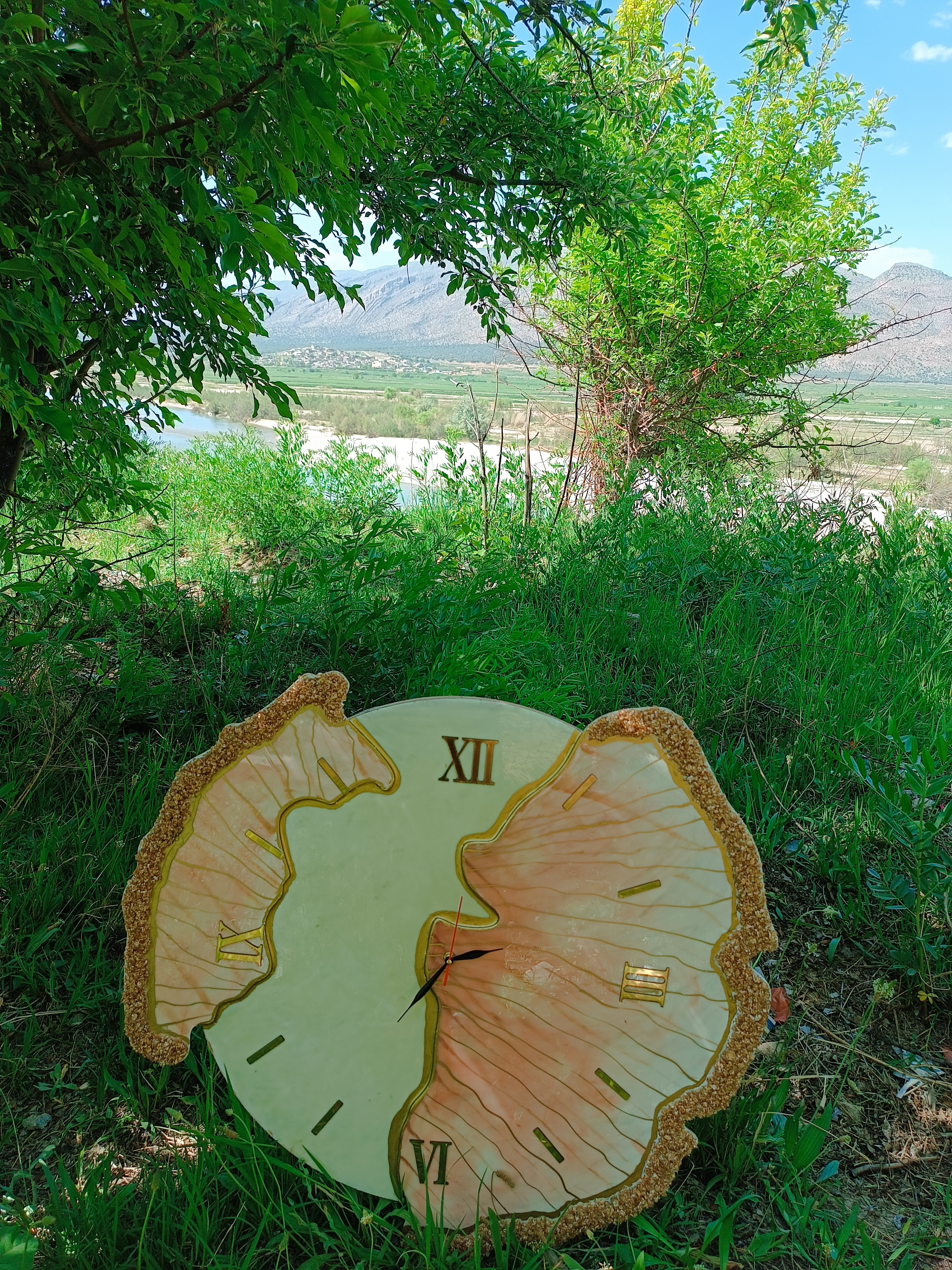 ساعت دیواری رزینی 