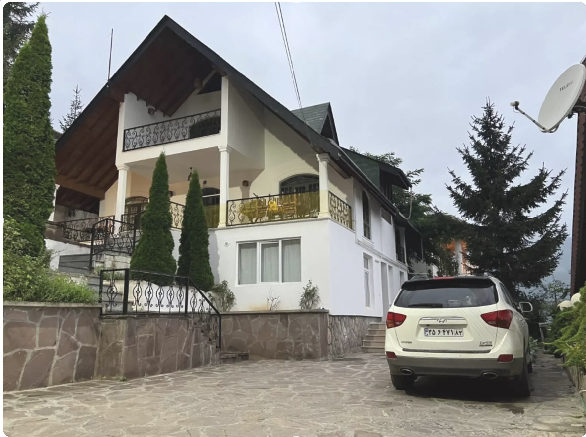 ویلا جنگلی با ویو امنیت عالی