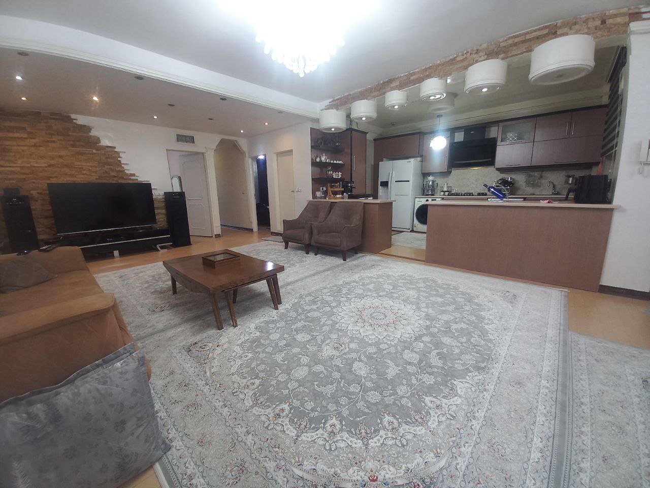 فروش ویلایی فلت در اندیشه 