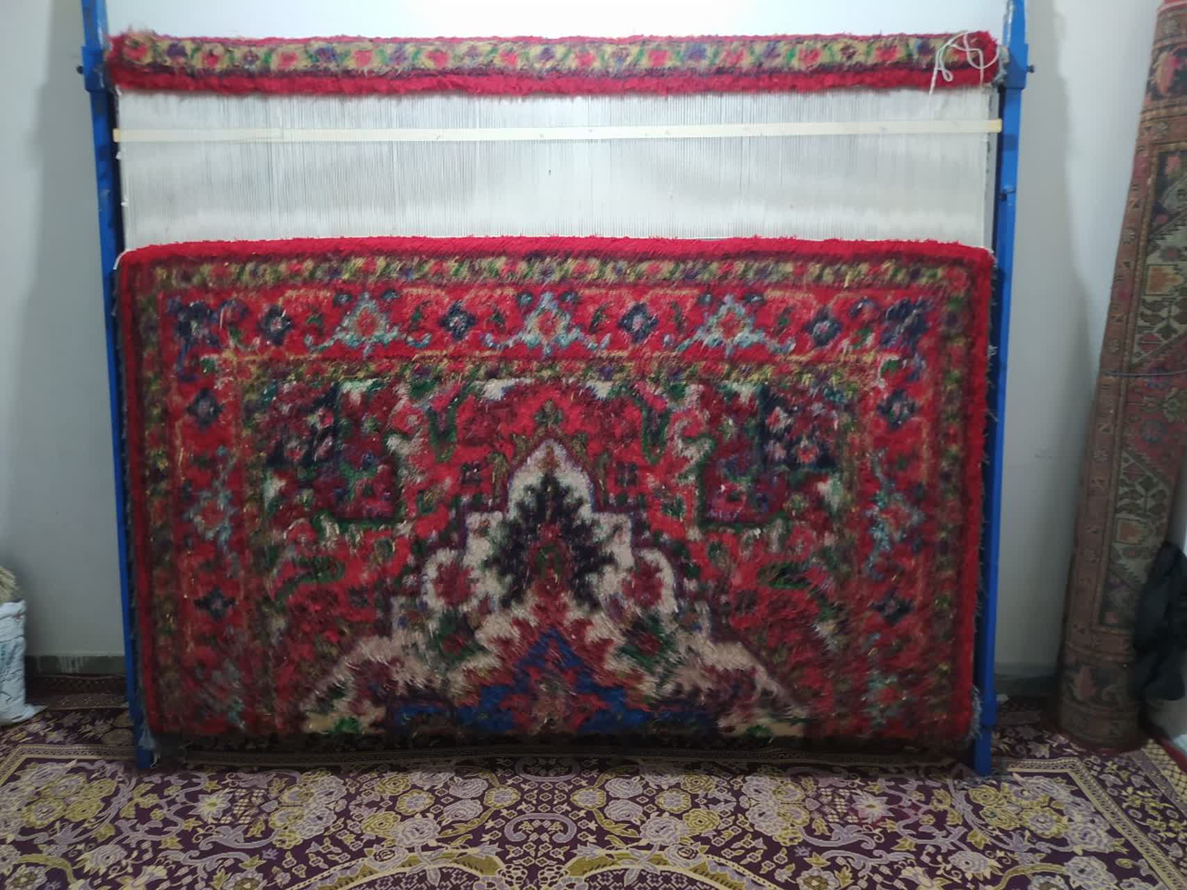 فرش دستباف ایرانی