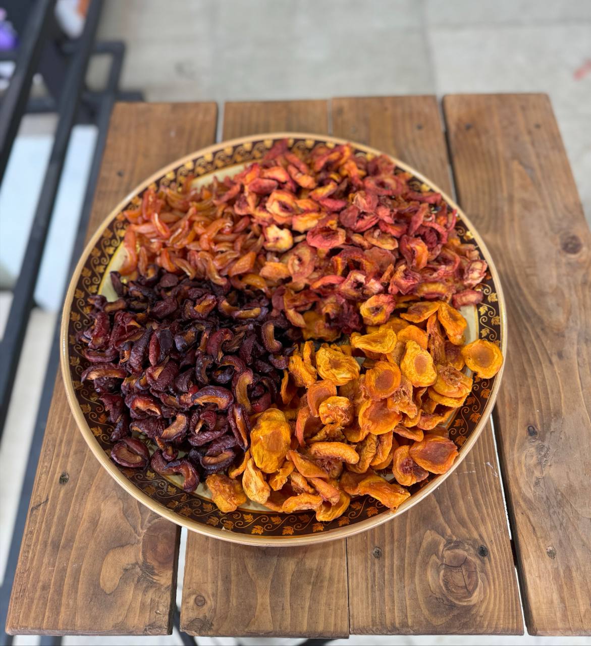 زعفران و انواع ادویجات ناب و اصل درسا