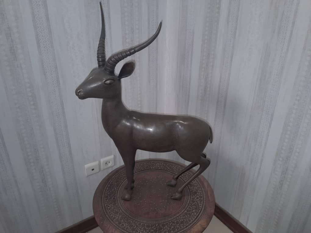 آهوی طلا کوب