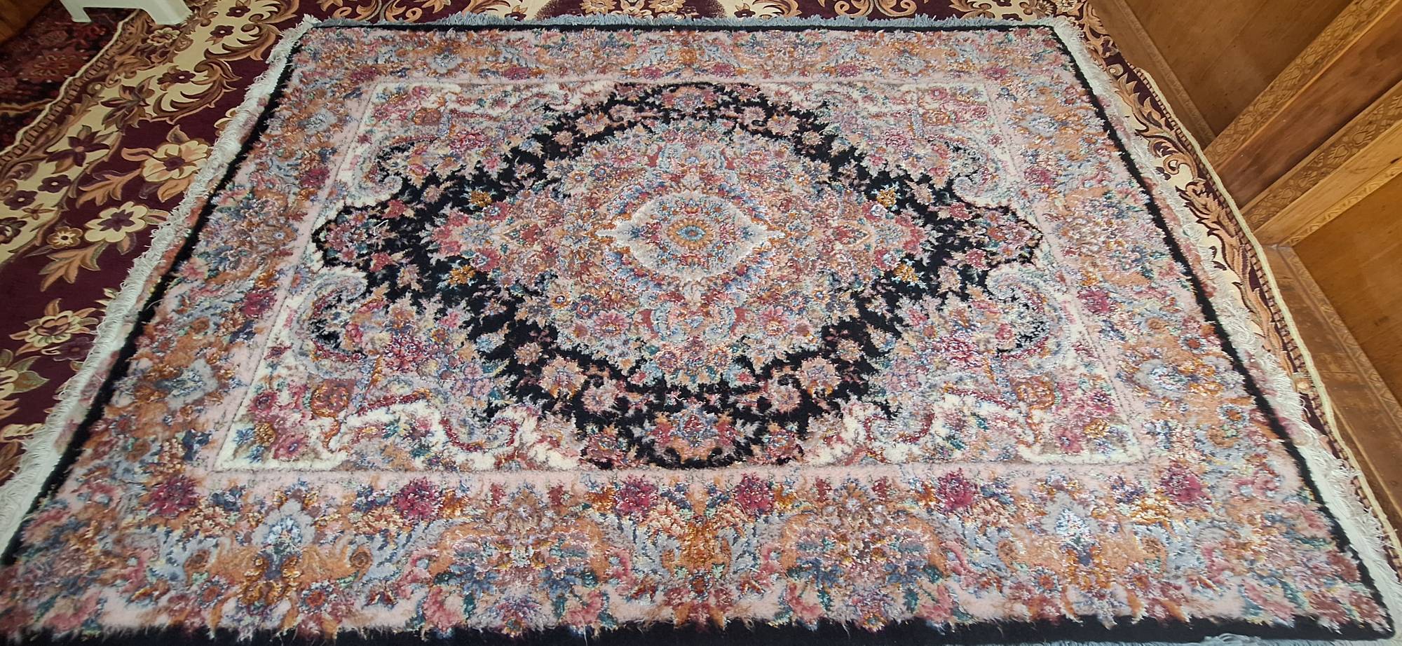 یک جفت فرش دستباف نفیس تبریز 