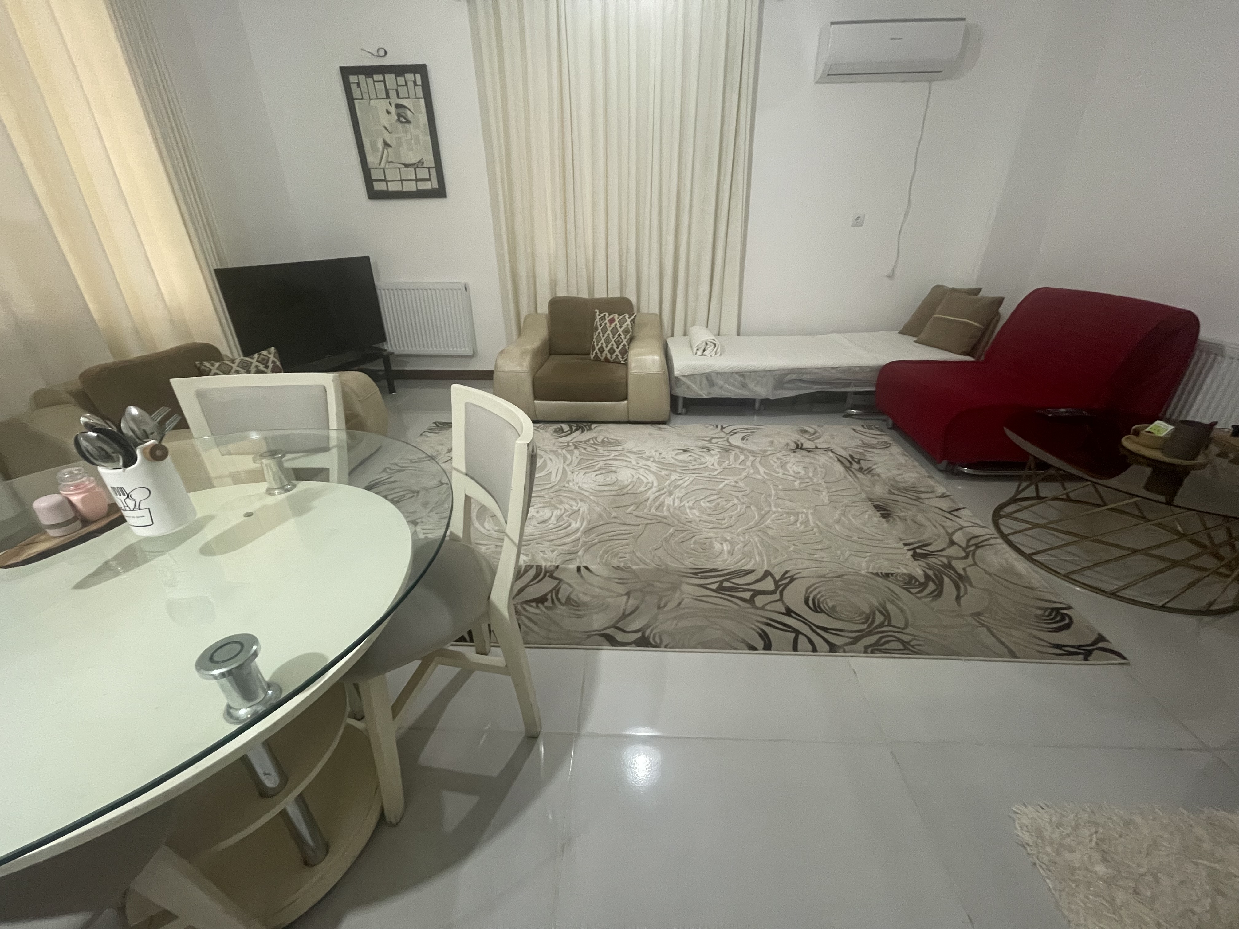 اجاره سوئیت با روف گاردن 