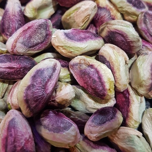 تذوقو طعم الاصاله مع فستق ایرانی الفاخر