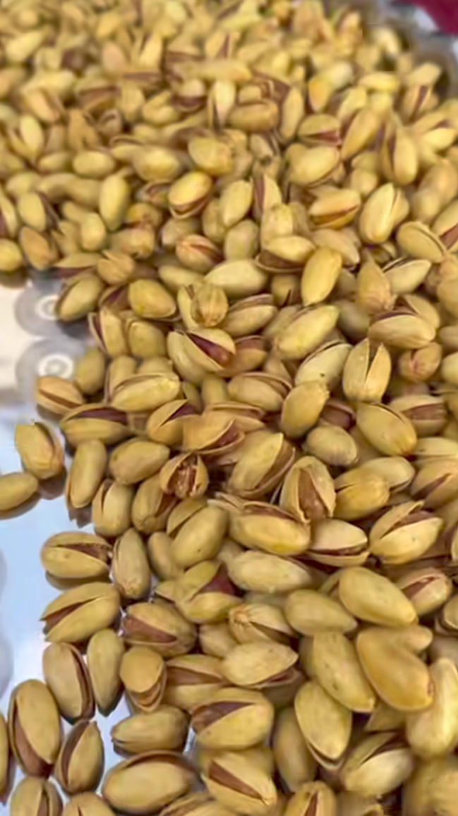 زعفران زرشک پسته هل گلاب و...عسل