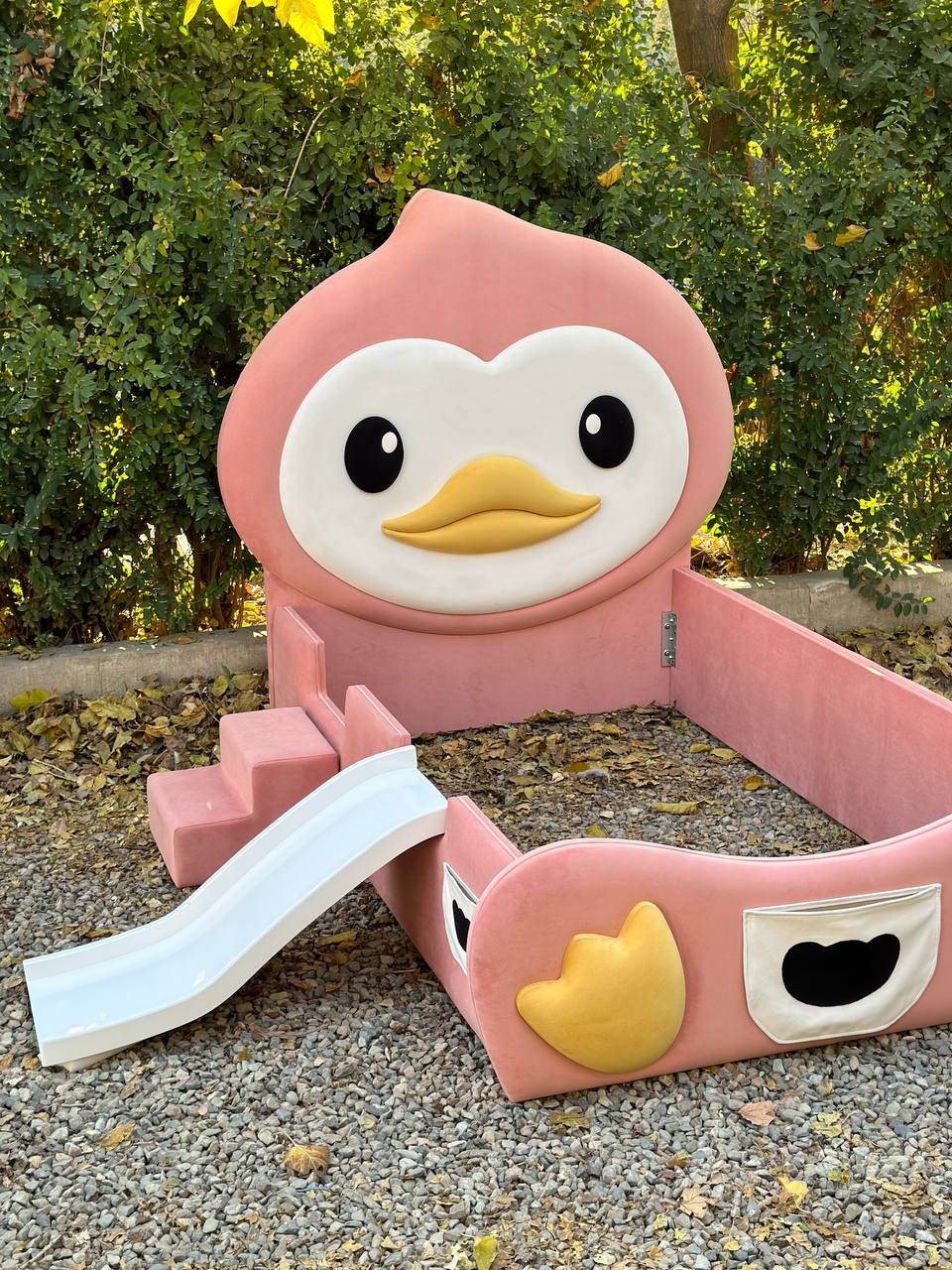 تخت خواب نوزاد و نوجوان