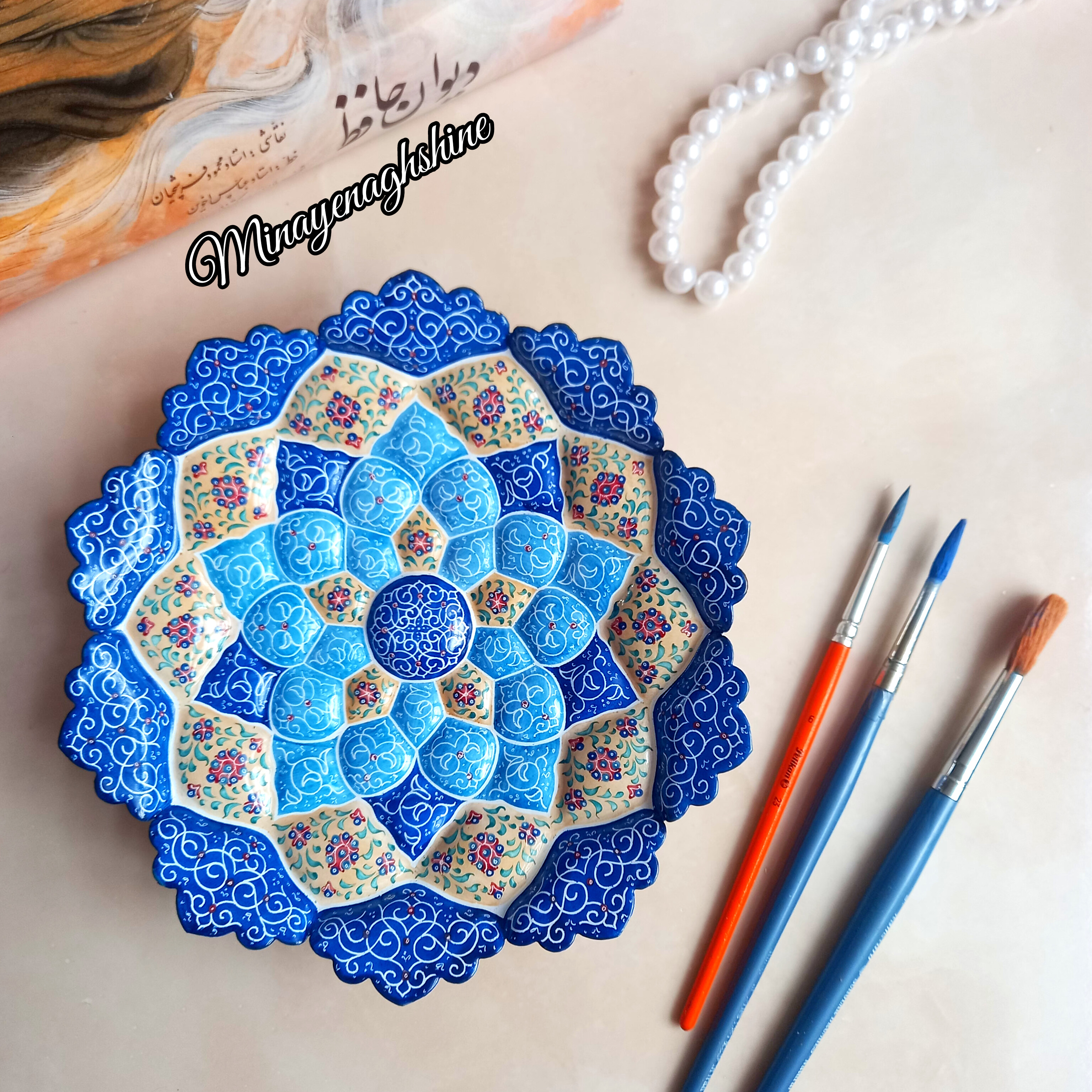 دیوارکوب ۲۰ سانتی میناکاری