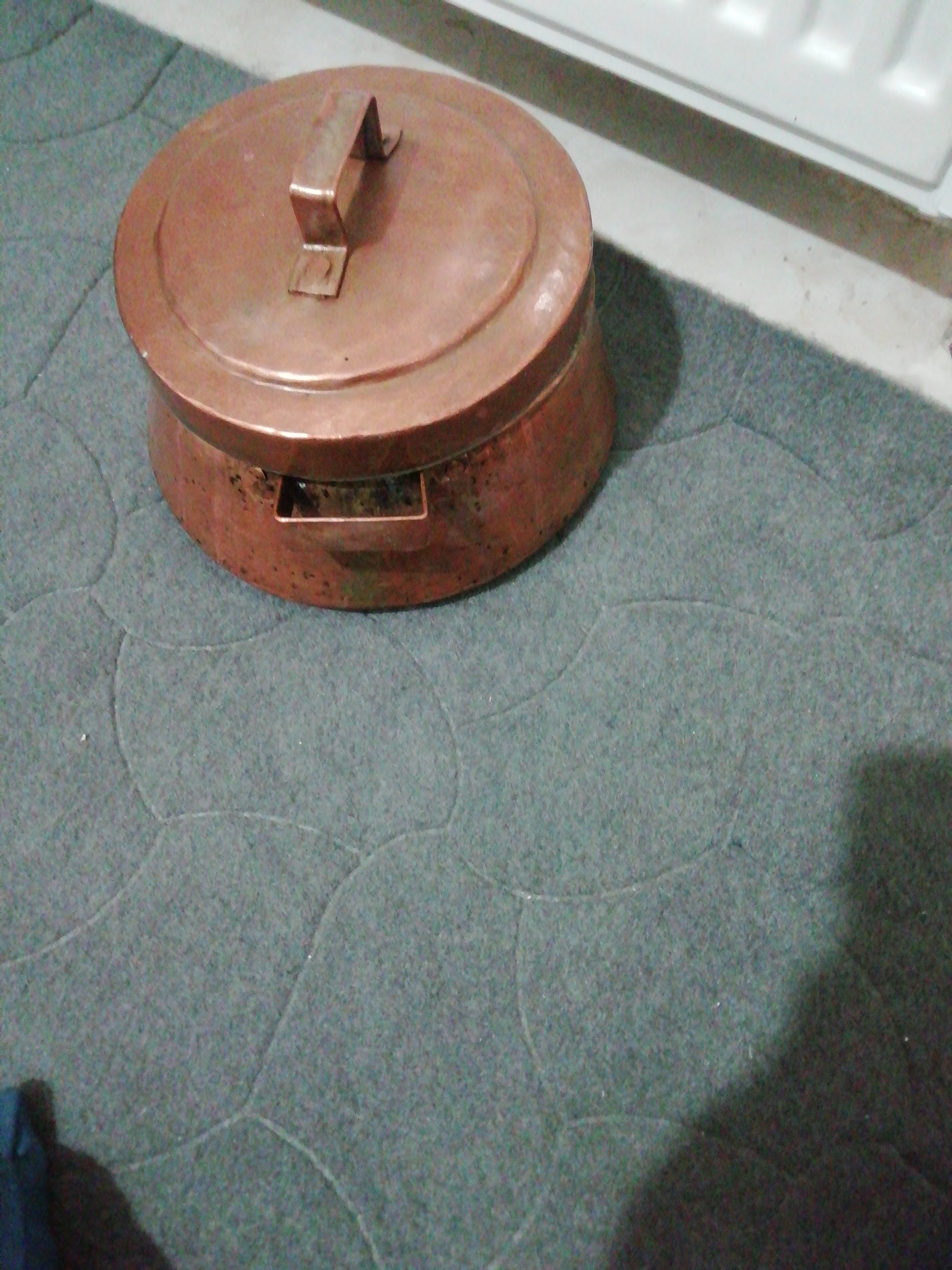 دیگ مسی 