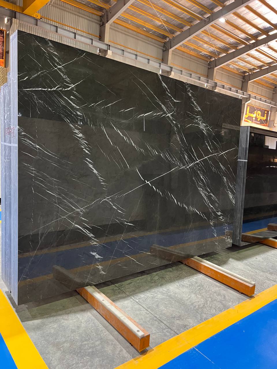 تصدیر و بیع انواع الأحجار البناء