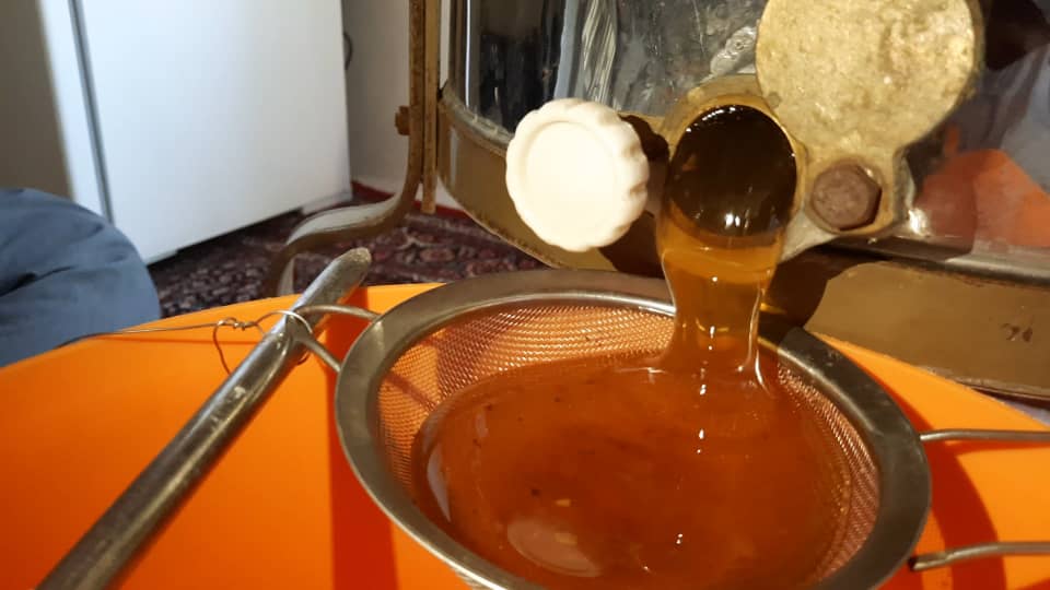  عسل کردستان