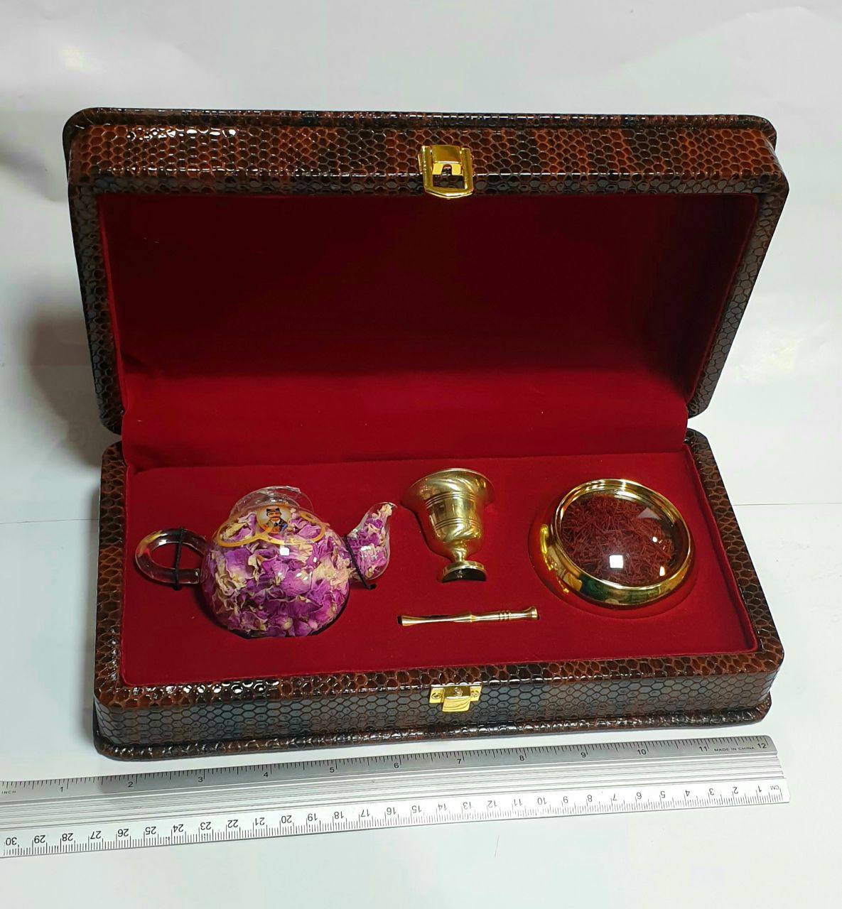 پک هدیه زعفران و زعفران اعلا