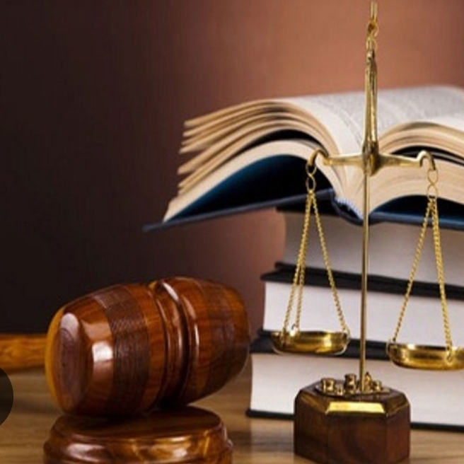 وکیل پایه یک دادگستری 