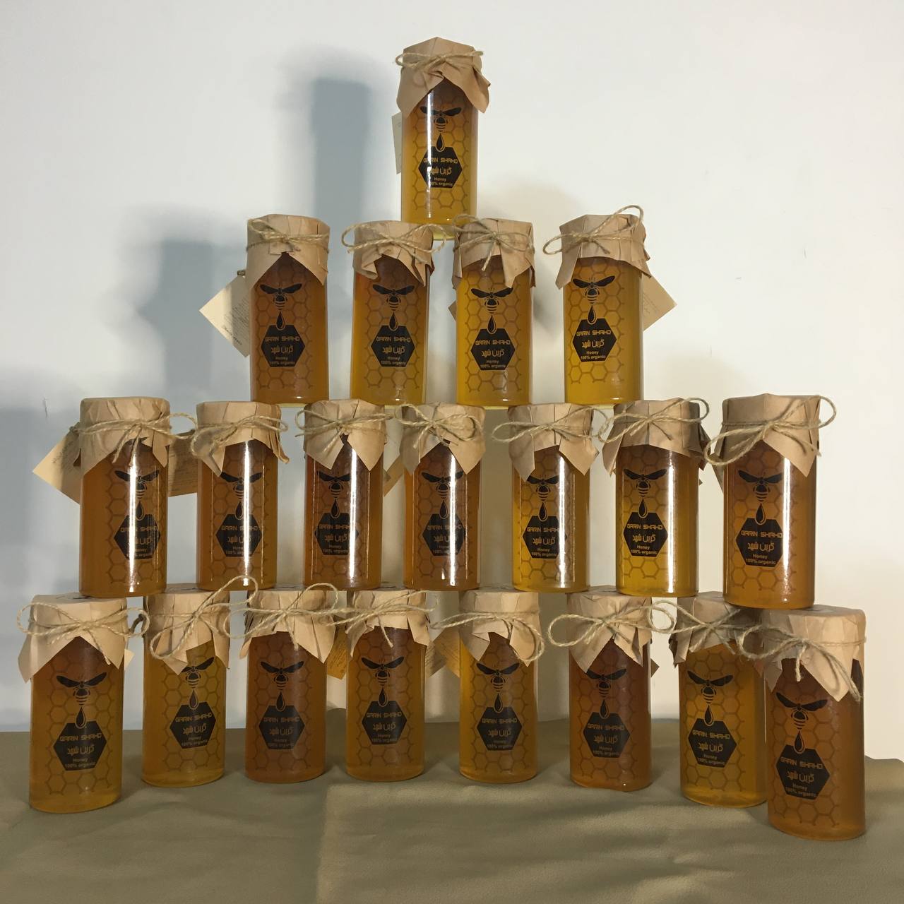 عسل ۱۰۰درصد طبیعی