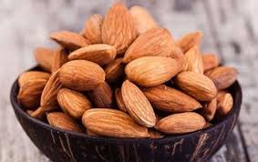 مغز بادام