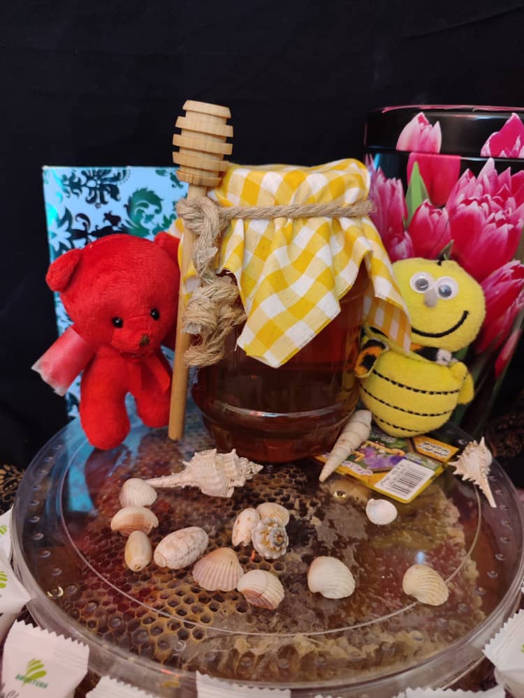 عسل طبیعی و ارگانیک و طعم سلامتی