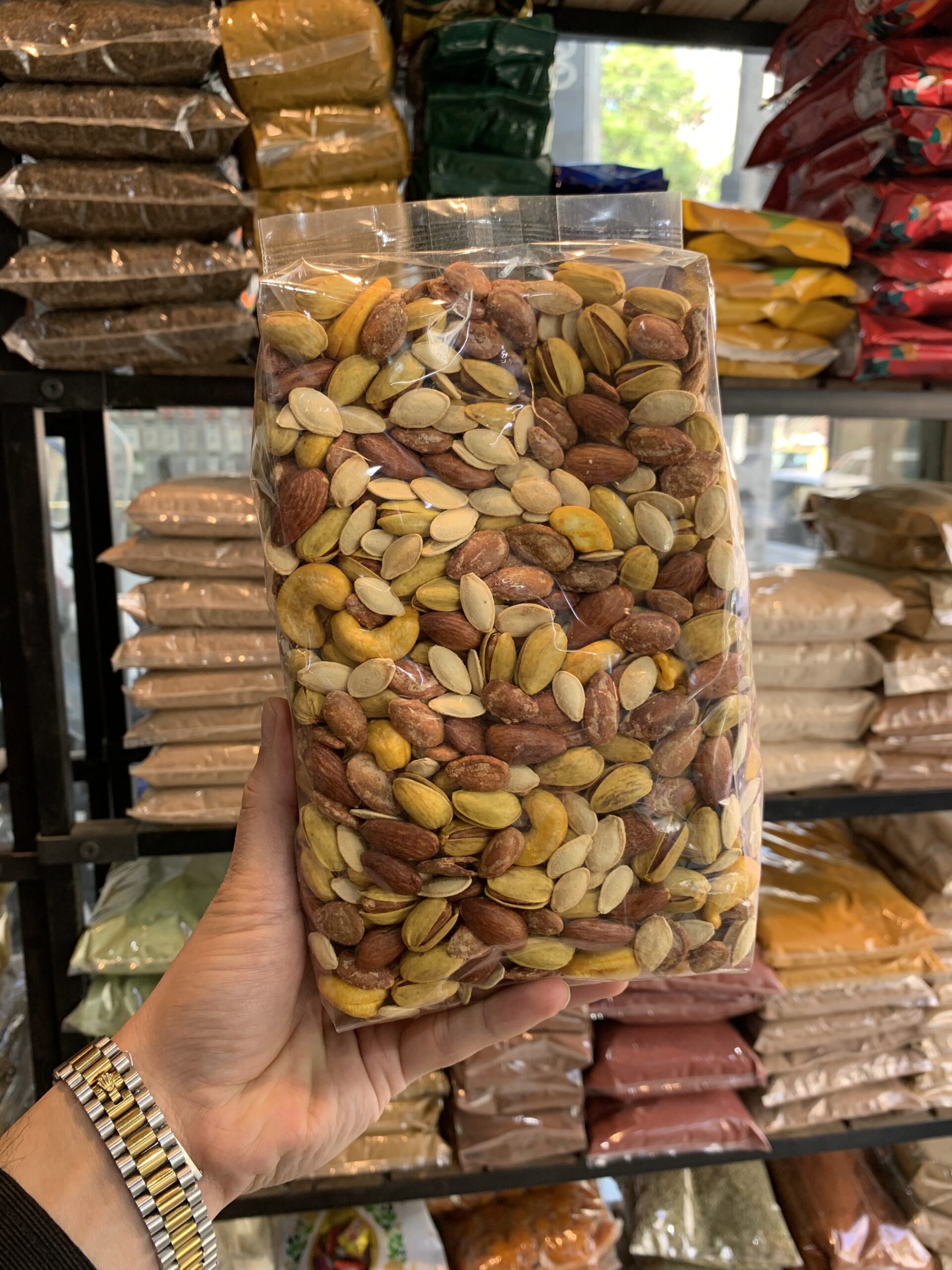 آجیل ایرانی 