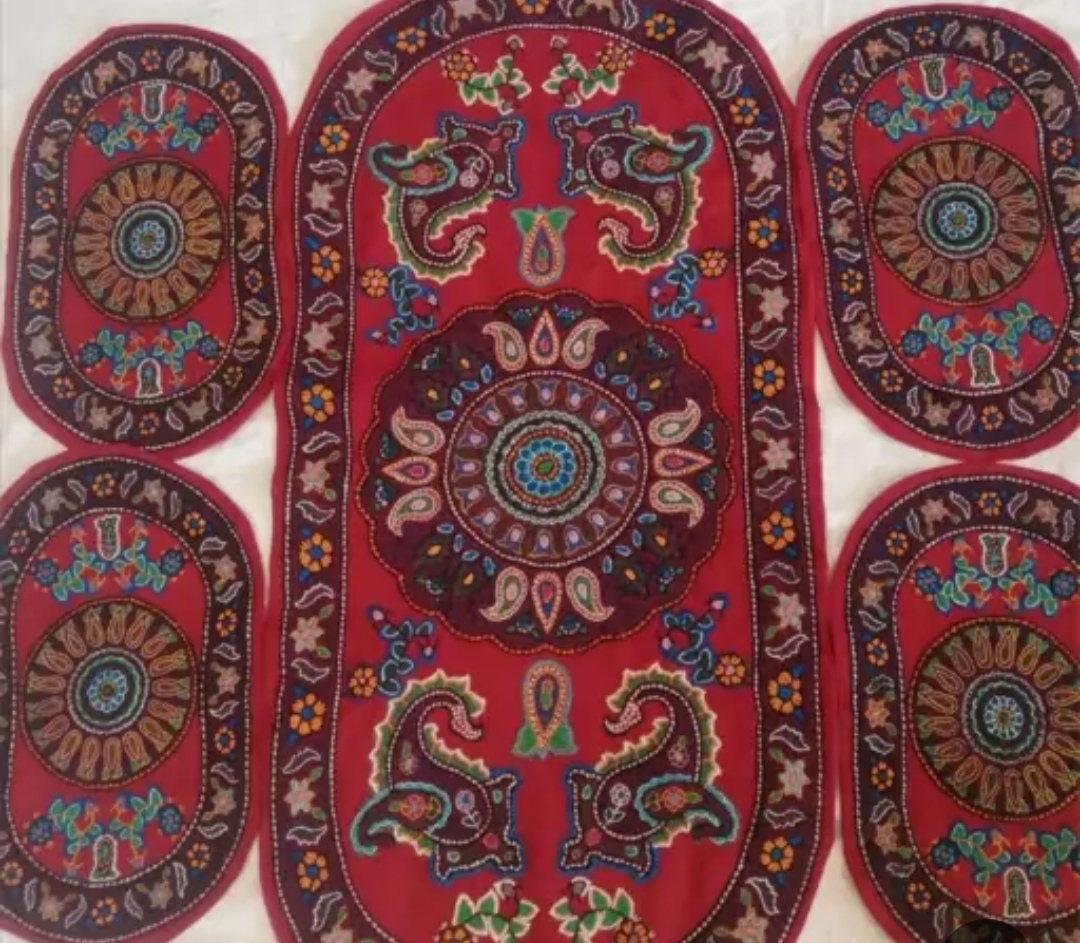 فروش سوزن دوزی های سنتی پته وگلیم