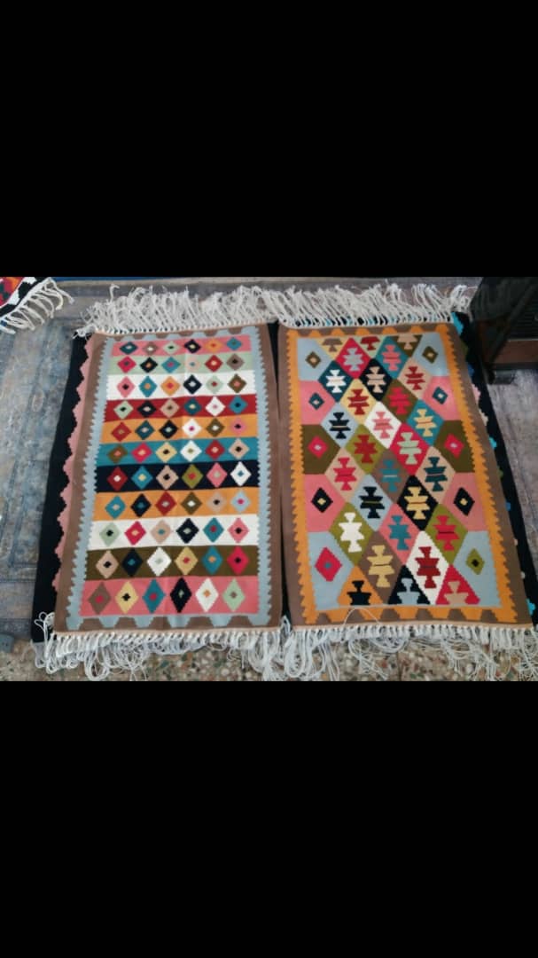 گليم و پرده سنتي 