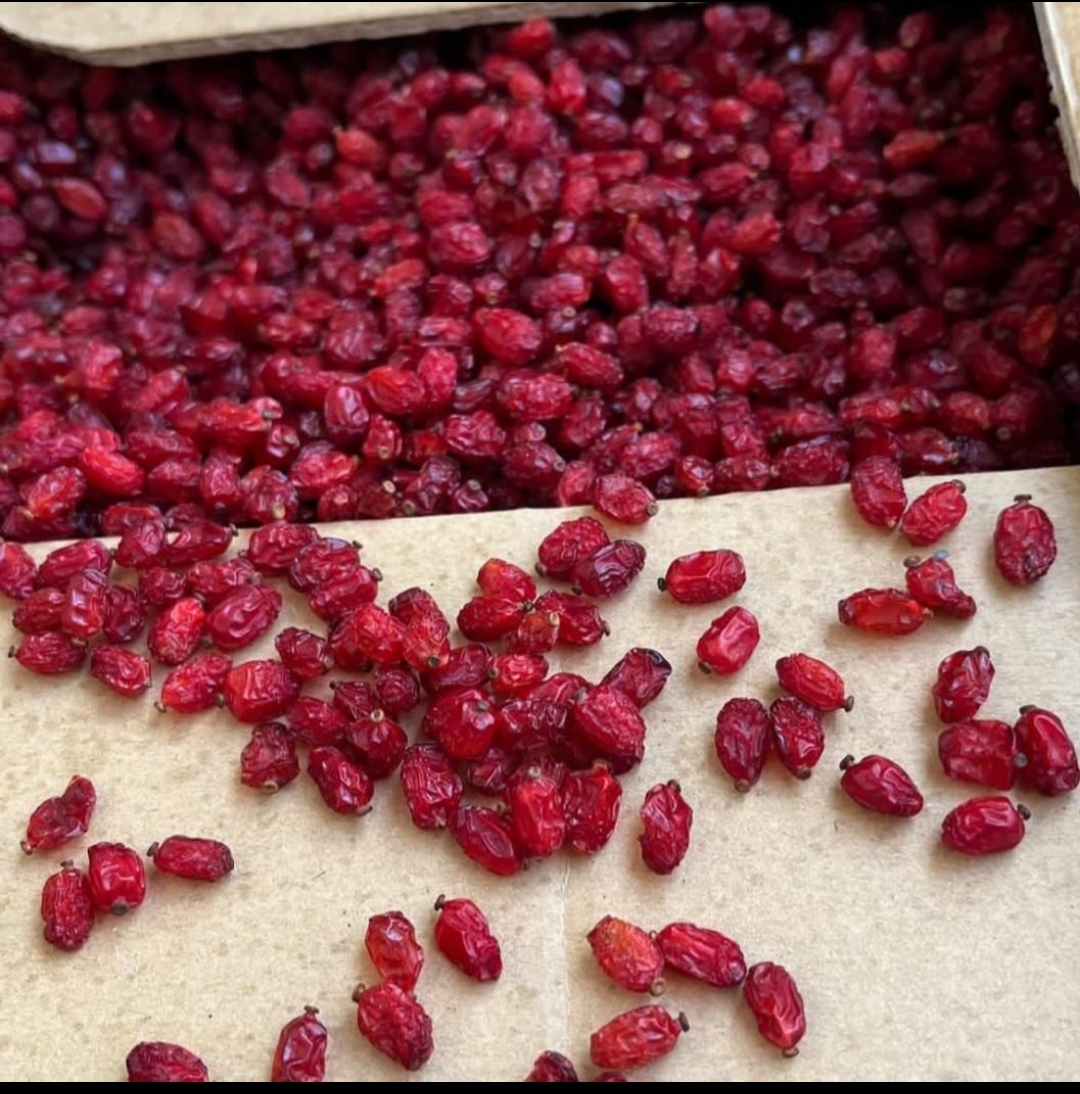 فروش محصولات کشاورزی و شمع 