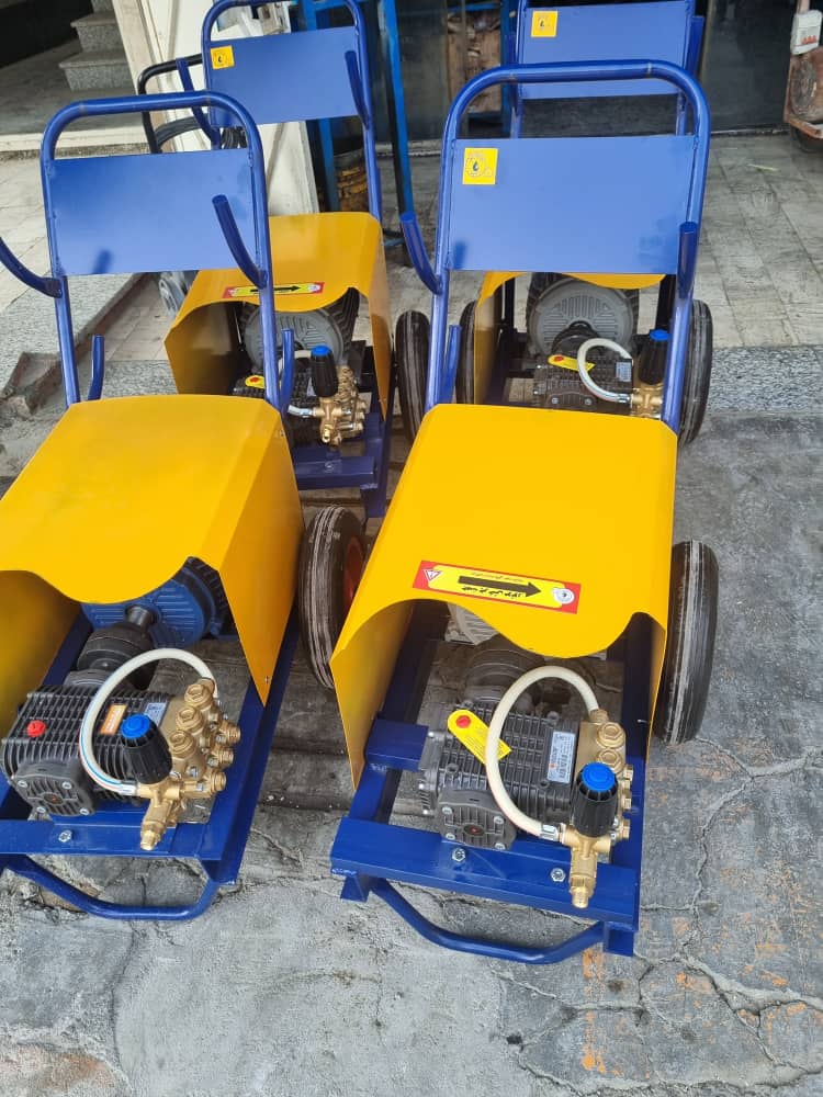 کارواش صنعتی ۲۰۰ بار سه فاز ایتالیا