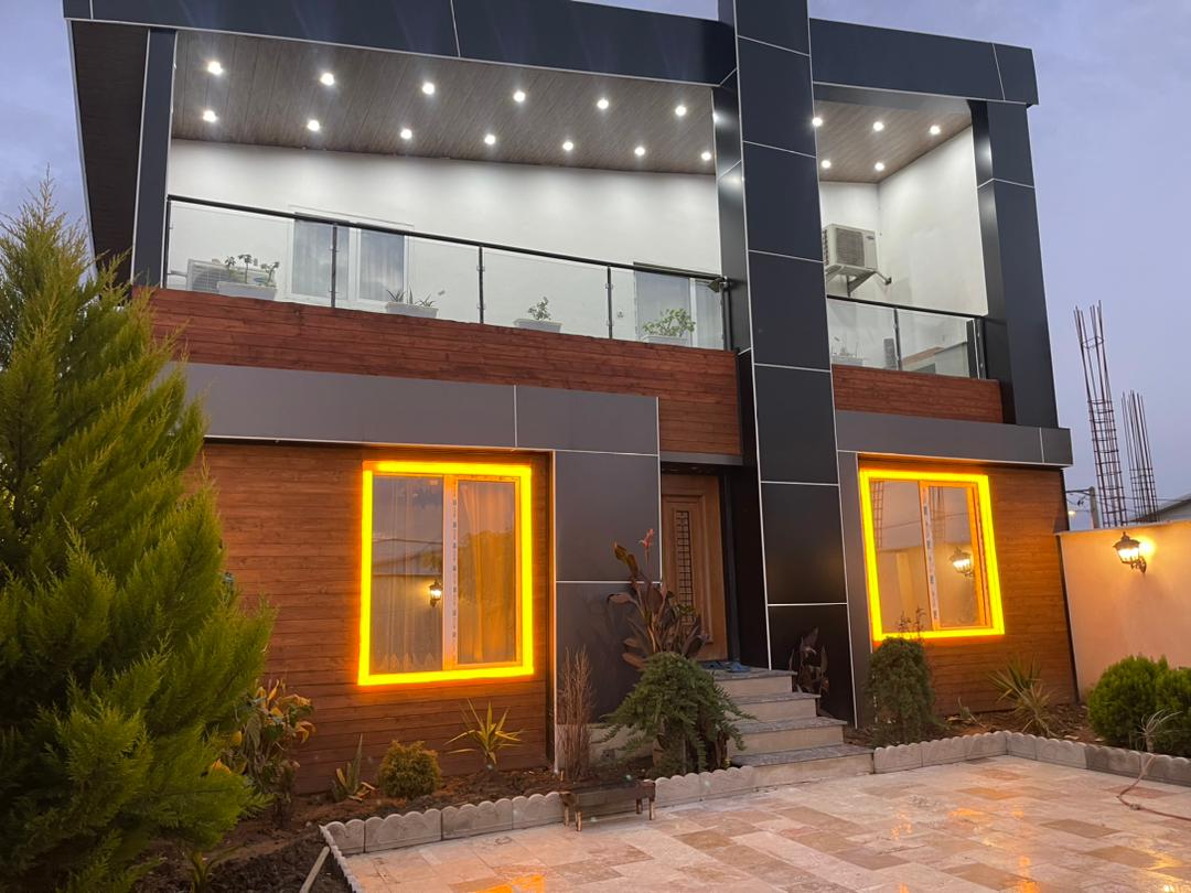 ویلا استخر دار