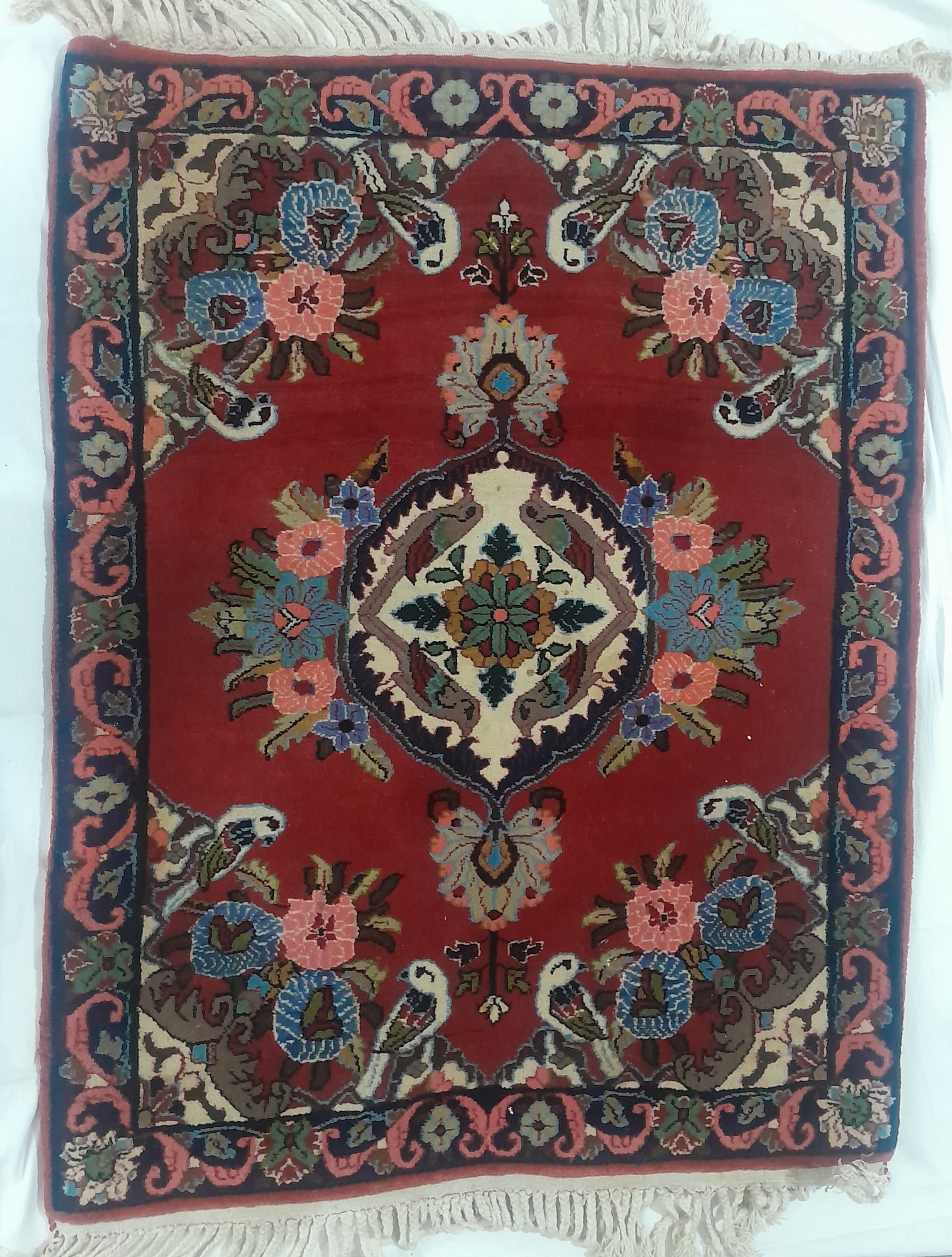 قالیچه دست باف