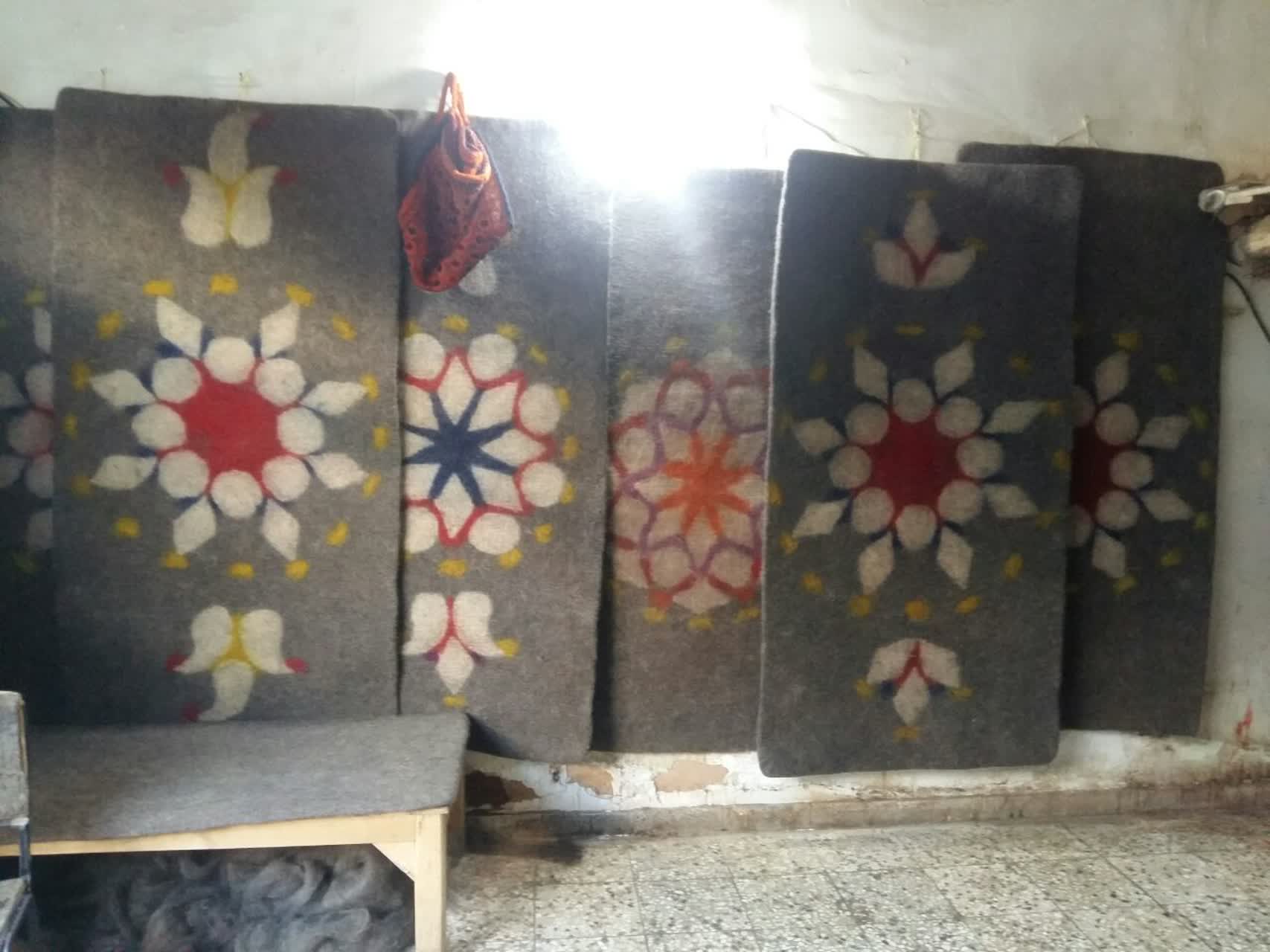 نمد زرین