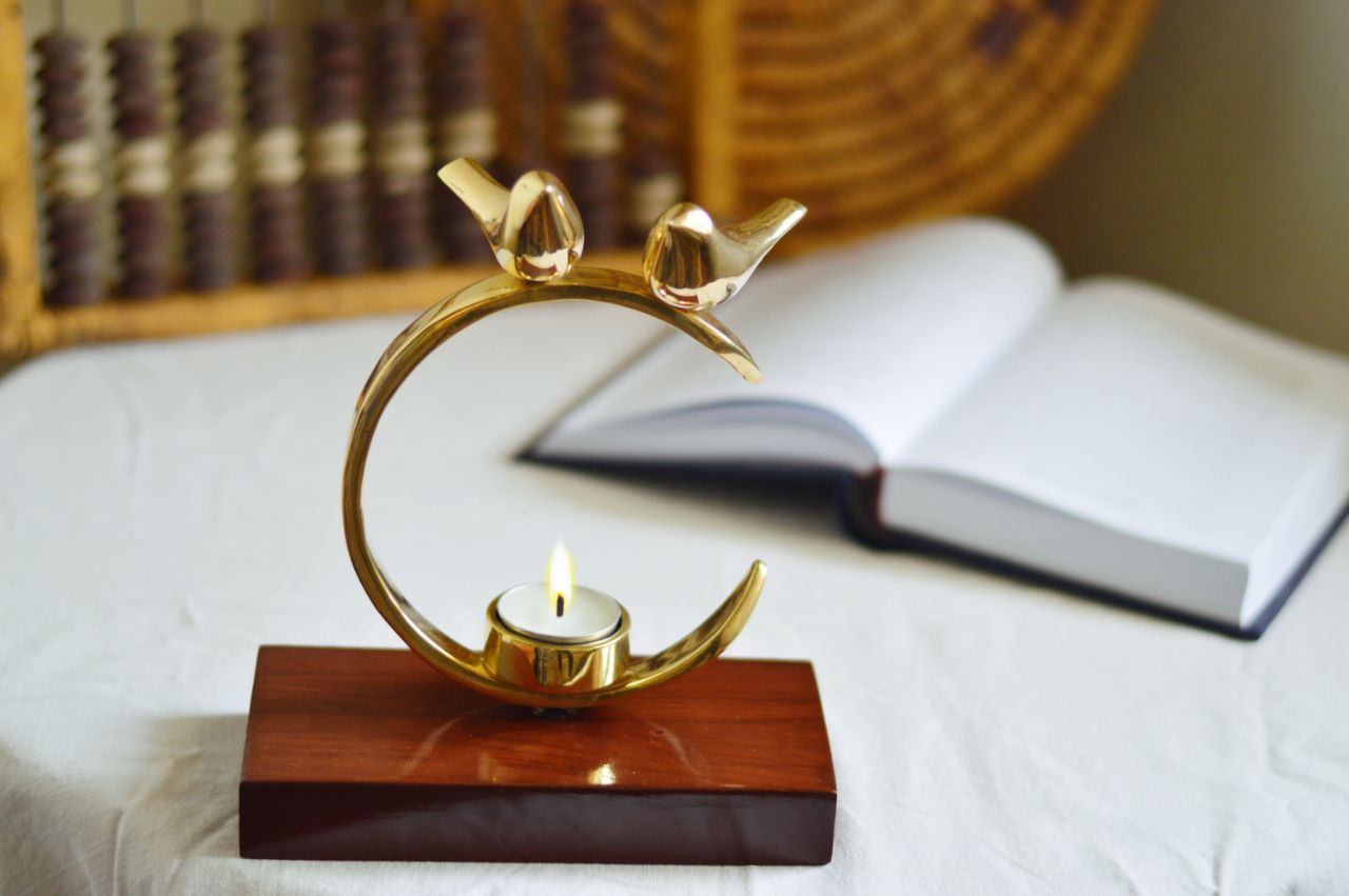 مجسمه برنجی 