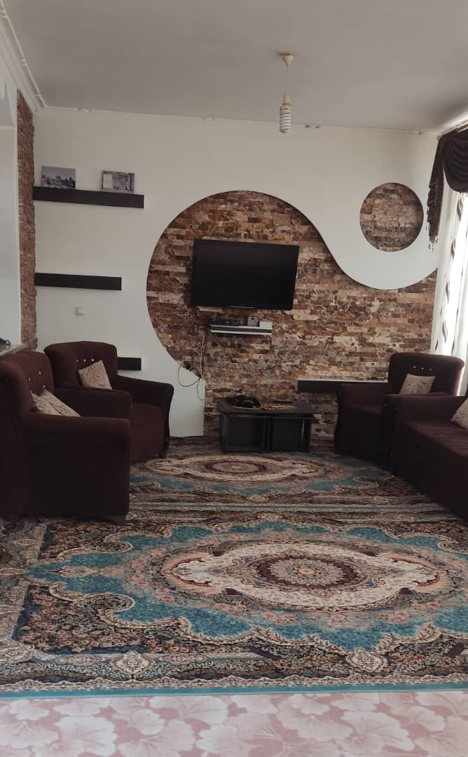 فروش منزل مسکونی کنار تخت جمشید 