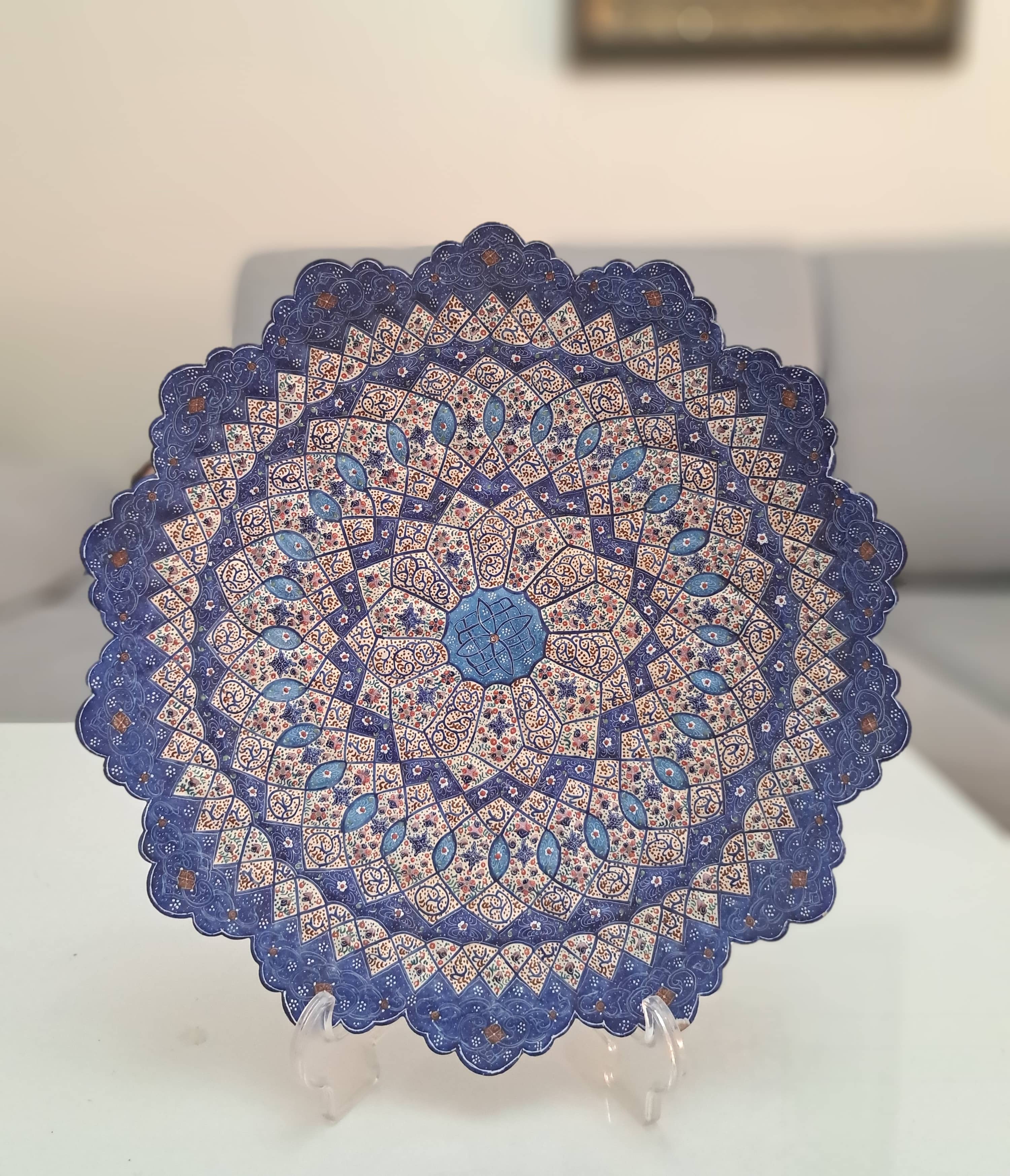 ظروف مینا کاری و معرق کاری 